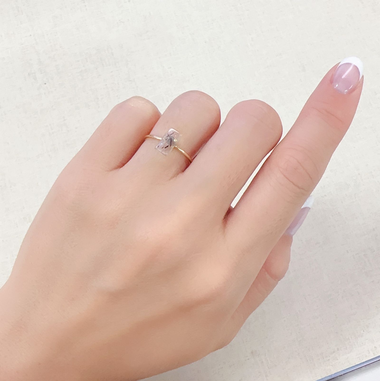 レインボーラティスサンストーン オーストラリア産 0.89ct[230722895]8.8x4.4mm前後