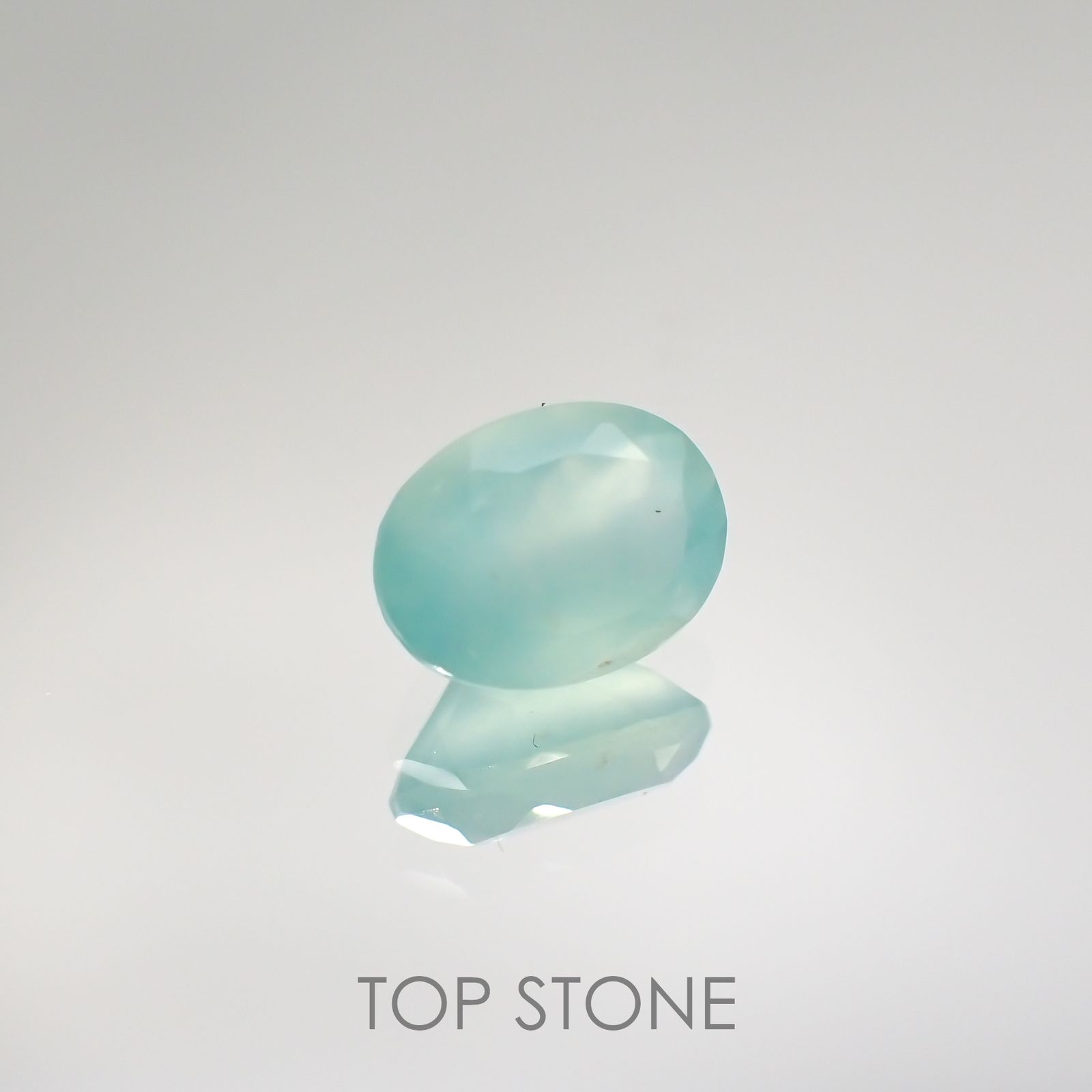 アクアプレーズ(宝石名ブルー グリーン・カルセドニー) 南アフリカ産 1.27ct 識別済[210812347]8.1×6mm前後