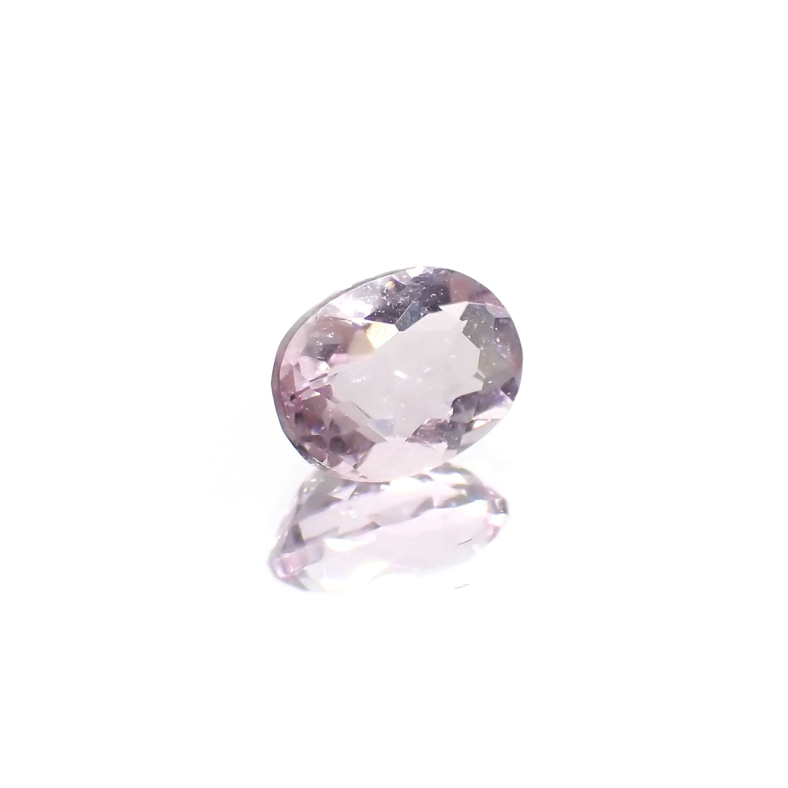 ピンクフローライト(宝石名フルオライト)ブラジル産 識別済 1.60ct / 8.1x6.2mm前後 [220115127]
