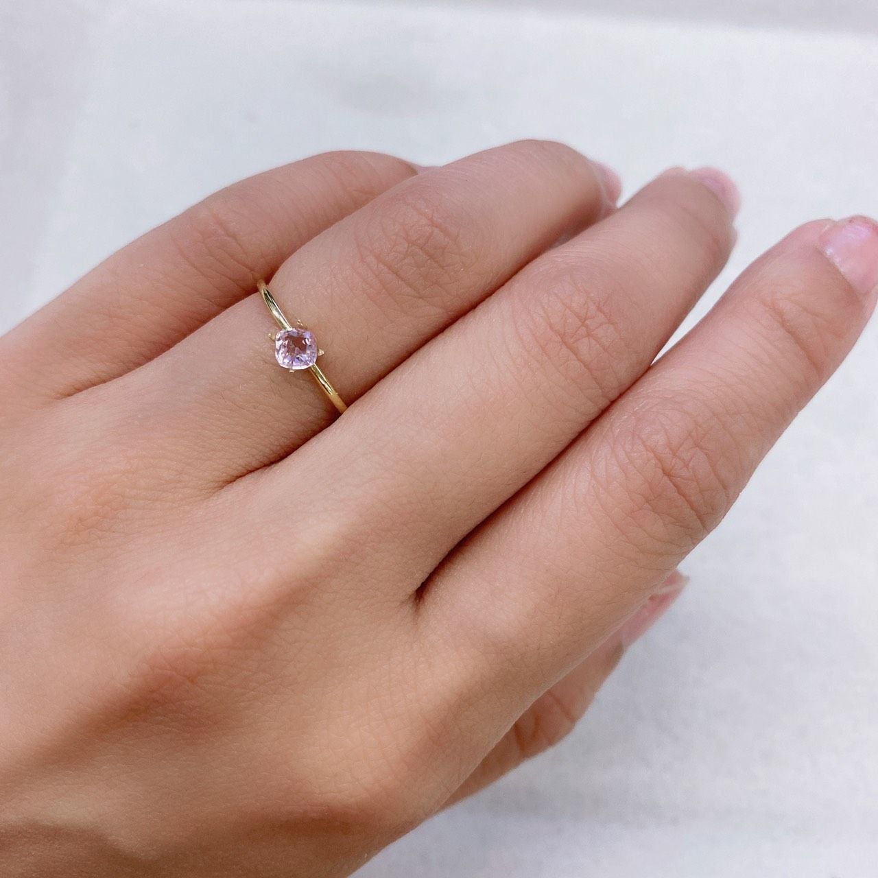 ピンクサファイア(宝石名ピンク・サファイア) マダガスカル/スリランカ産 0.32ct 識別済[210712558]3.8×3.8mm前後