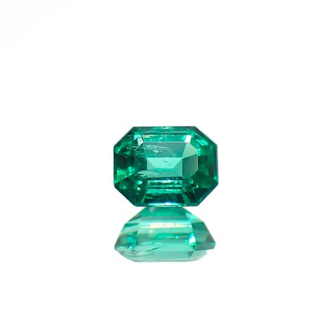 エメラルド コロンビア産 0.17ct / 3.7x2.9mm前後 [260421719]