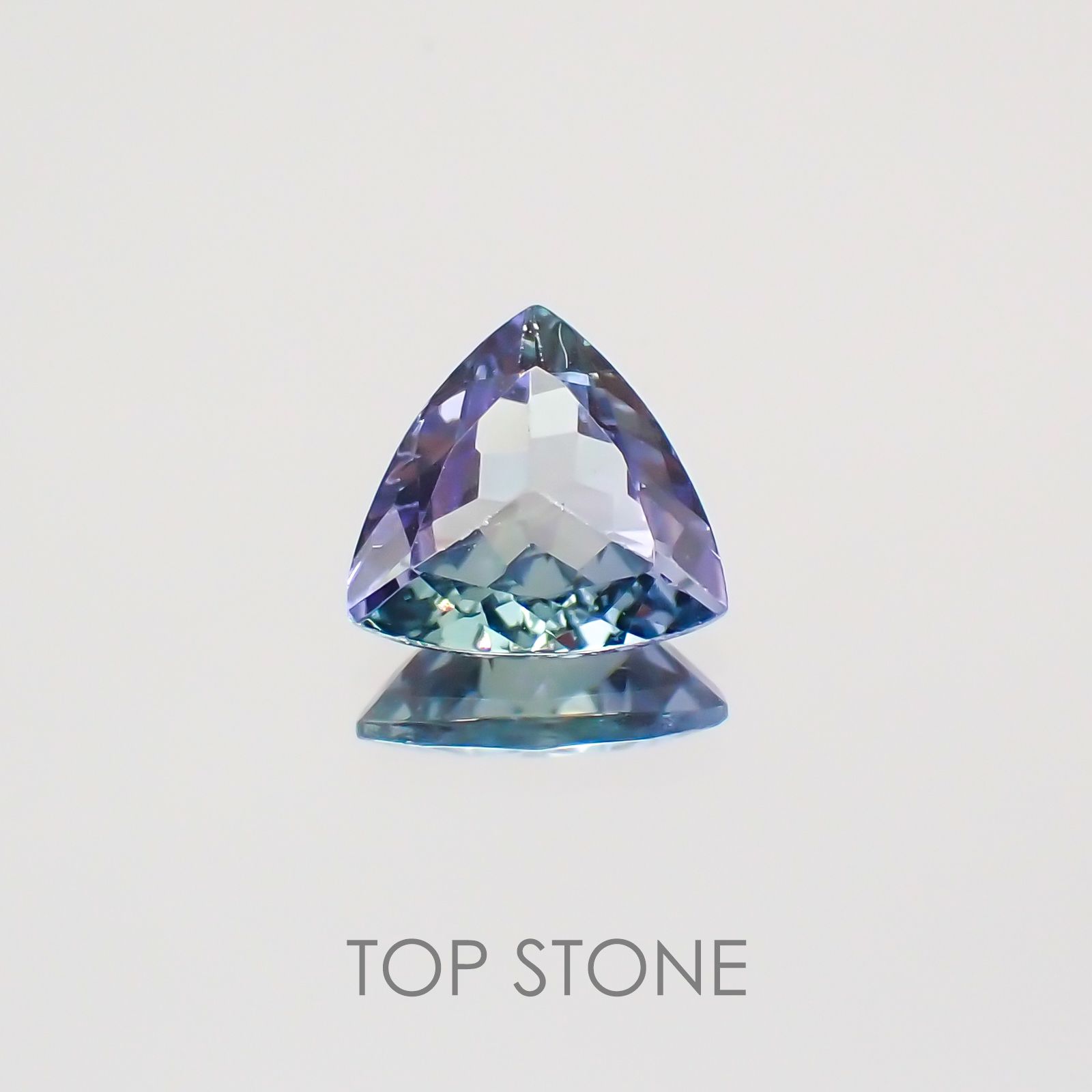 パーティーカラータンザナイト タンザニア産 ルース 0.61ct[210210053]6×6mm前後