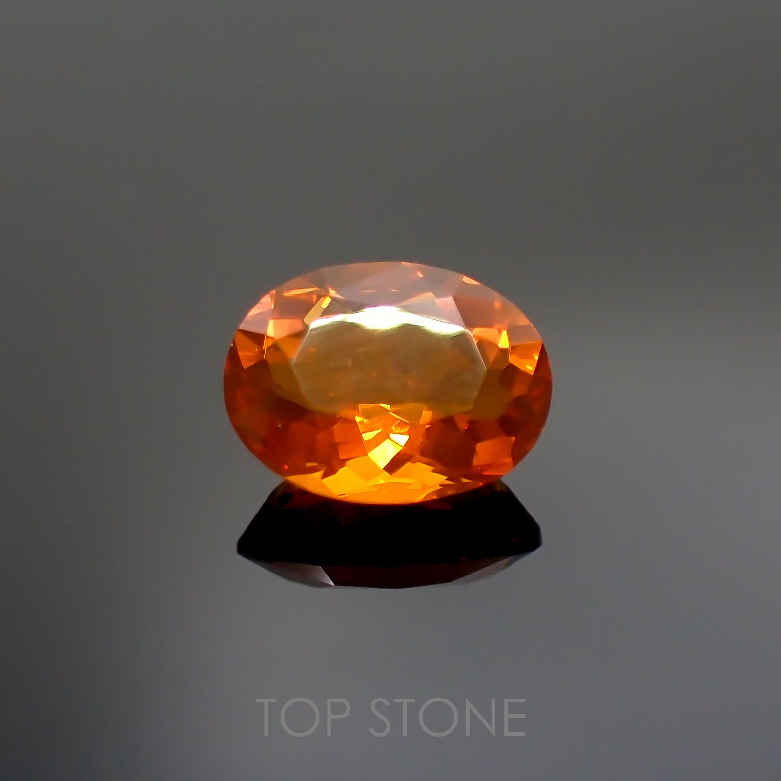 ファイヤーオパール(宝石名ファイヤー・オパール) メキシコ産 1.38ct 識別済[20117521]9.2×7.1mm前後
