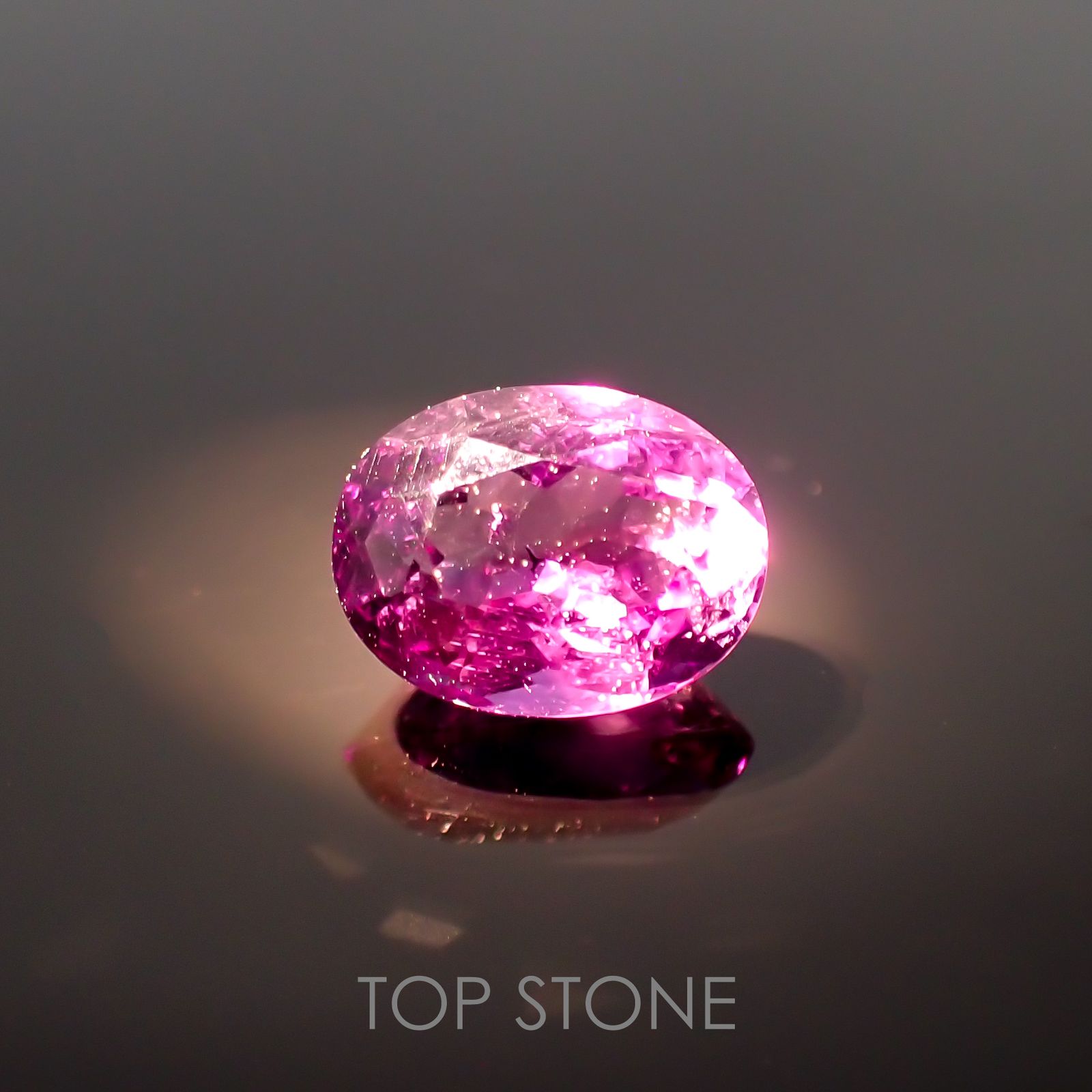 カラーシフトアメジスト(宝石名アメシスト)ブラジル/ウルグアイ産 1.28ct 識別済[220113978]8x6.1mm前後