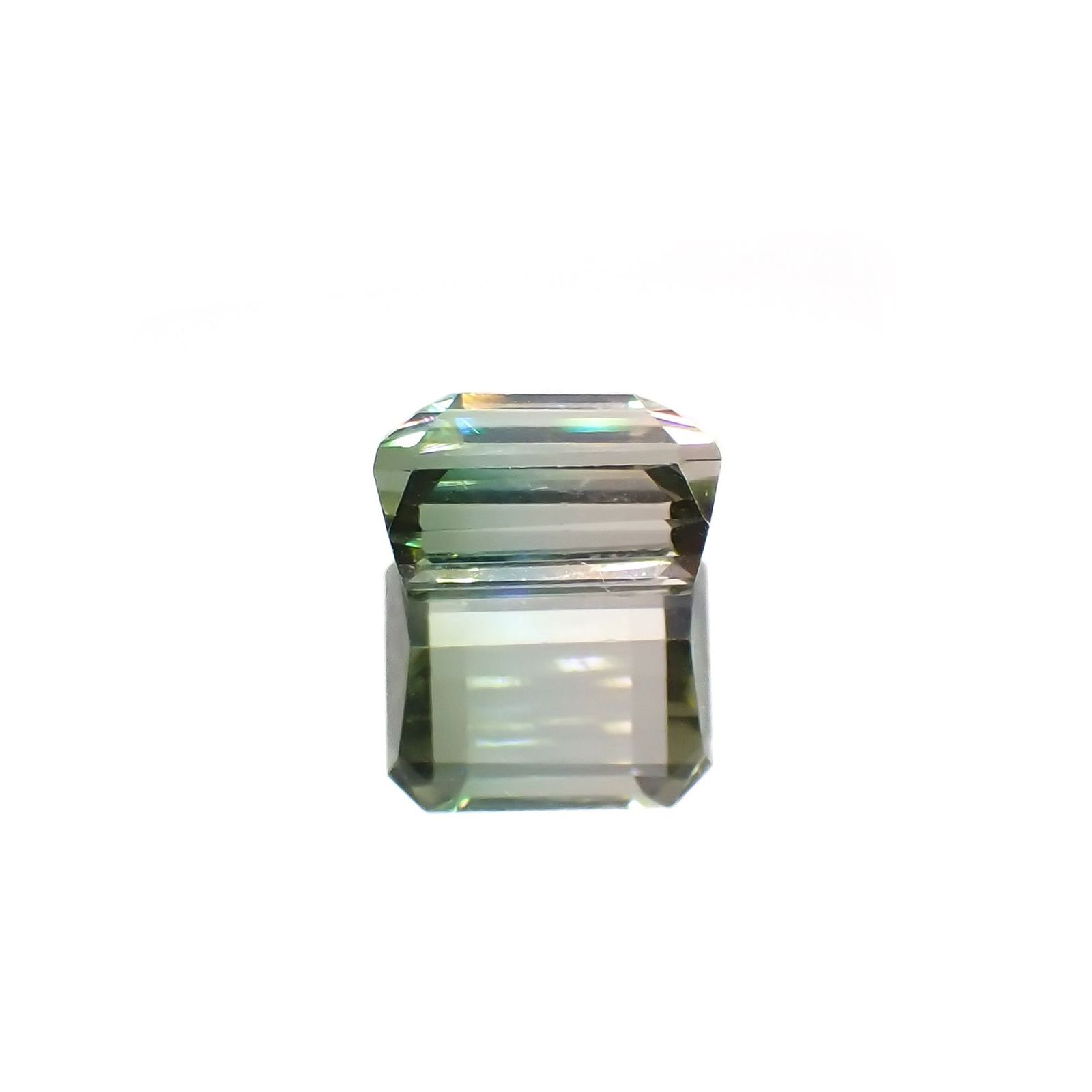 バイカラートルマリン(宝石名トルマリン)ルワンダ産 2.44ct 識別済[221119009]7.9x7mm前後