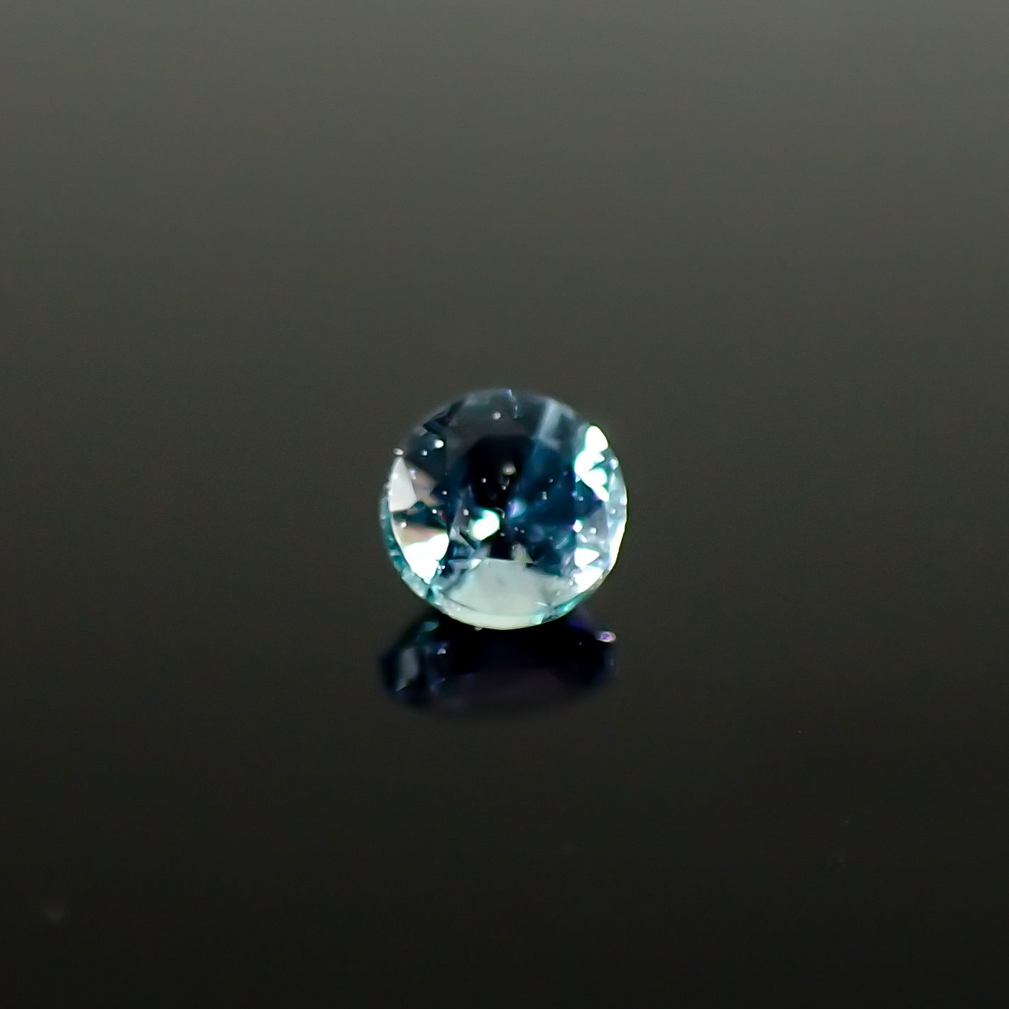 ブルーコーネルピン タンザニア産 0.065ct[240225899]2.3x2.3mm前後