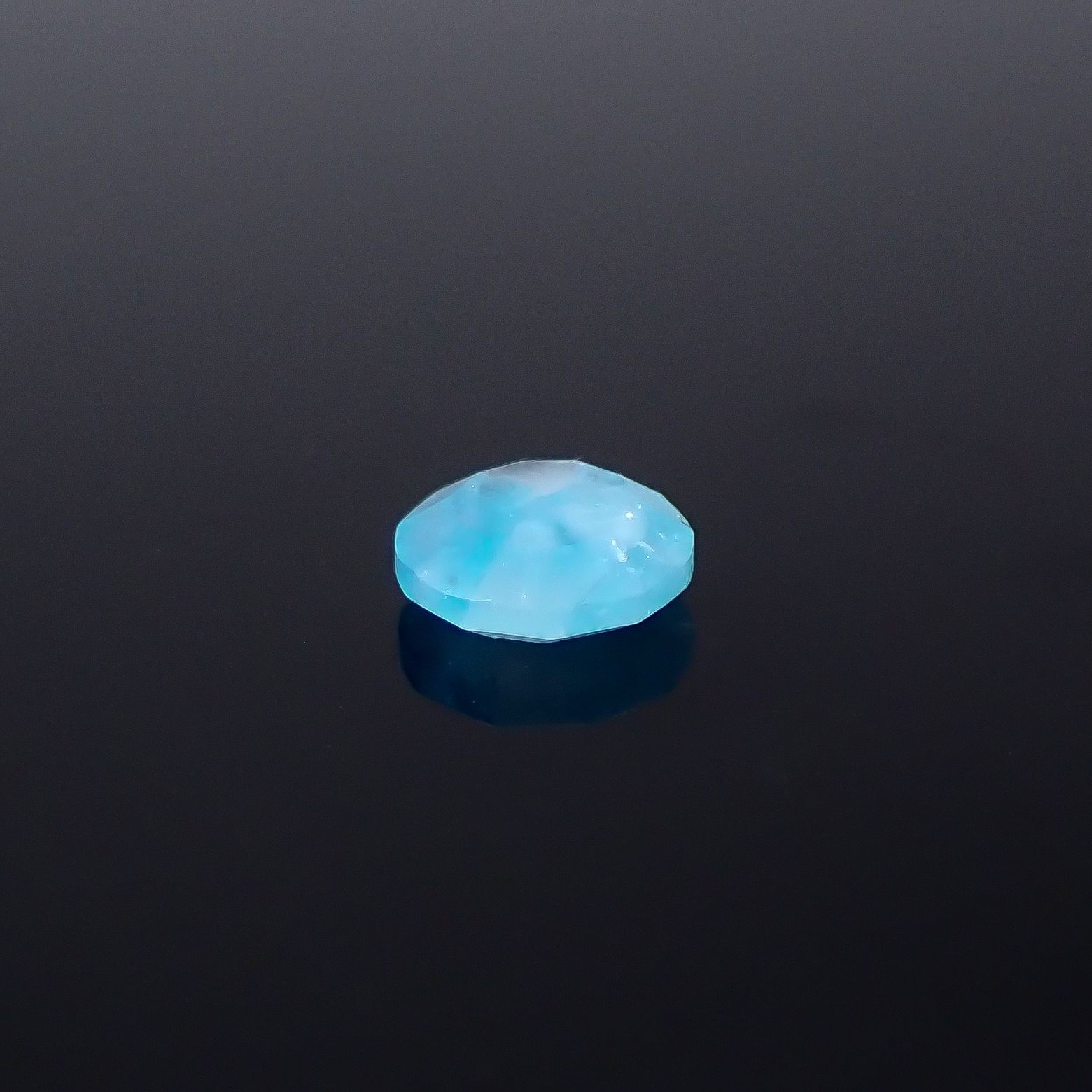 ◇リバーシブル◇パライバトルマリンインクォーツ ブラジル産 0.39ct / 5x5mm前後 [251231448]