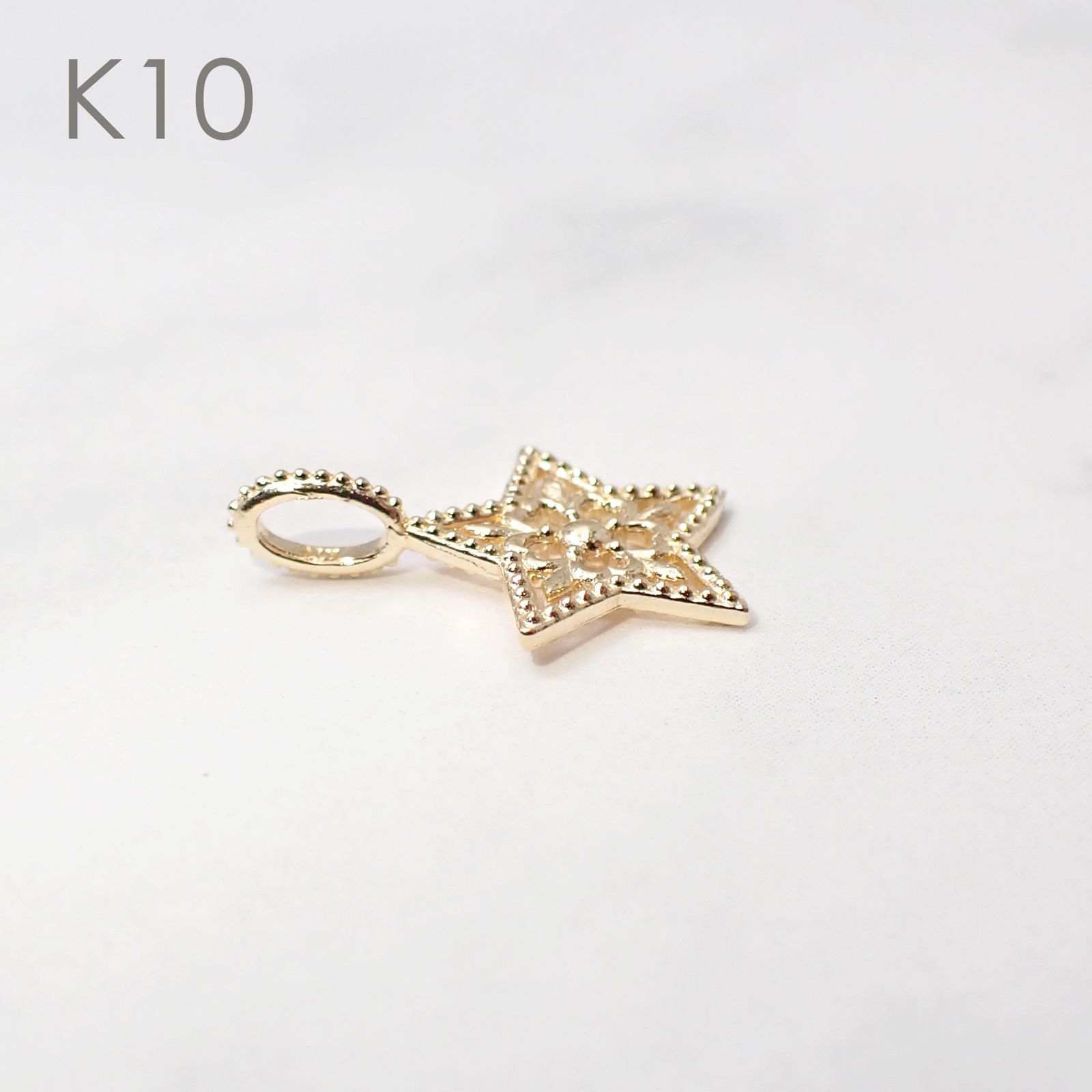 ◇K18/K10 Beata（ビィータ）◇スター [ラッキーチャーム/ペンダントトップ※チェーン別売り]