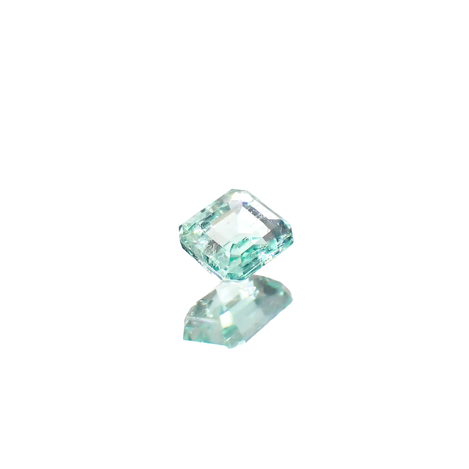 パステルカラーエメラルド コロンビア産 0.15ct[240225952]3.5x2.8mm前後