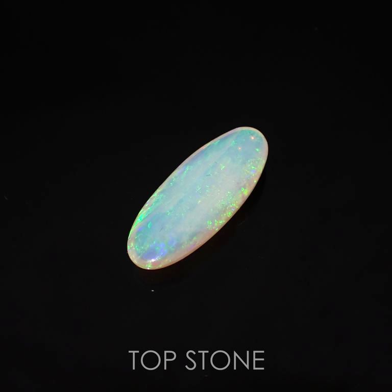 クリスタルオパール(宝石名オパール)オーストラリア産 4.892ct ソ付(彩珠)[220717009]21.5x8.8mm前後