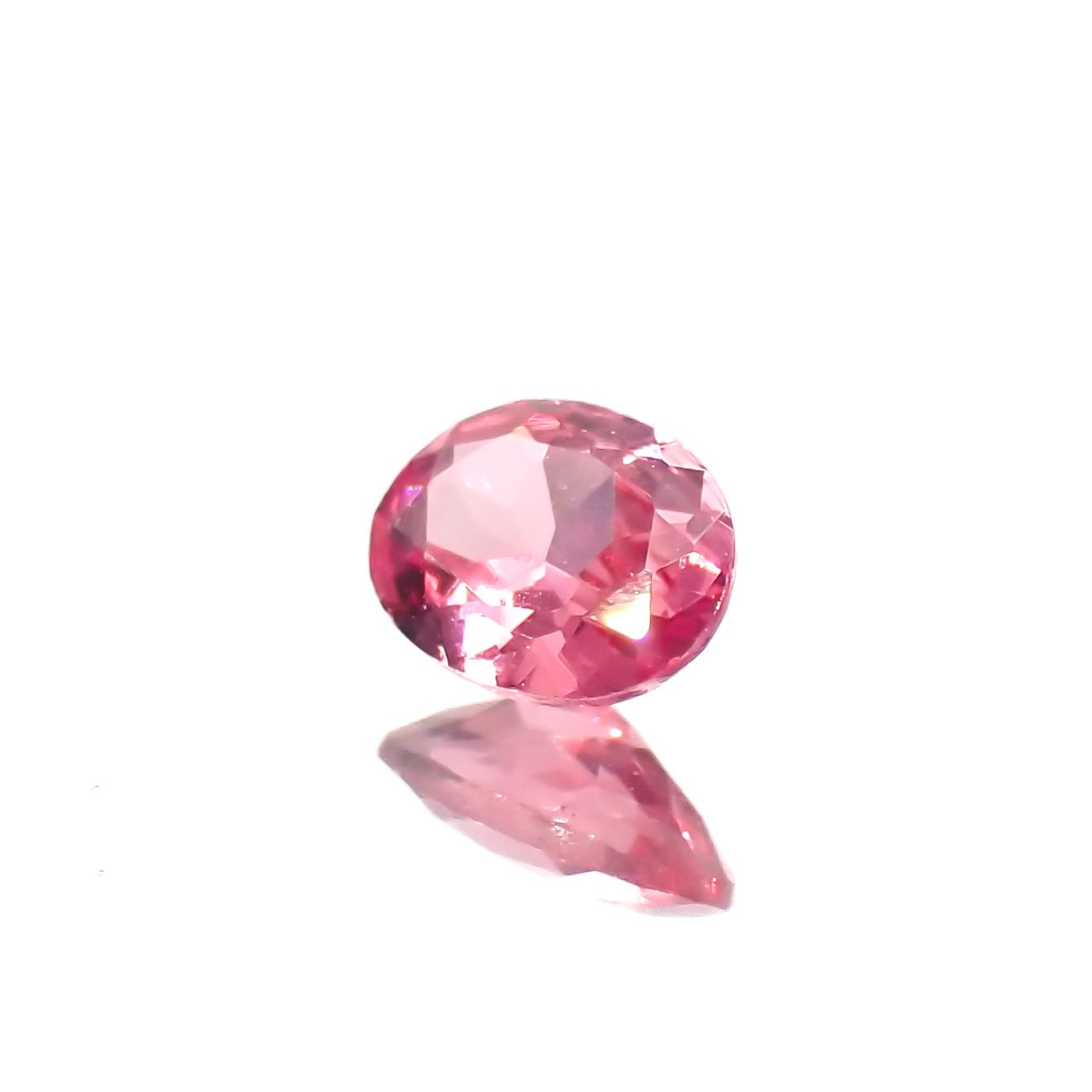 ピンクスピネル パパラチャカラー タンザニア産 0.16ct[230421853]4x3mm前後