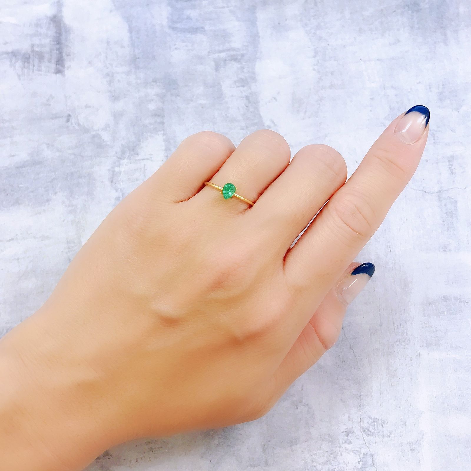 パライバトルマリン(宝石名トルマリン/別名パライバ・トルマリン)ブラジル・キントス鉱山産 0.412ct ソ付(宝貴協)[221018730]5.4x4mm前後
