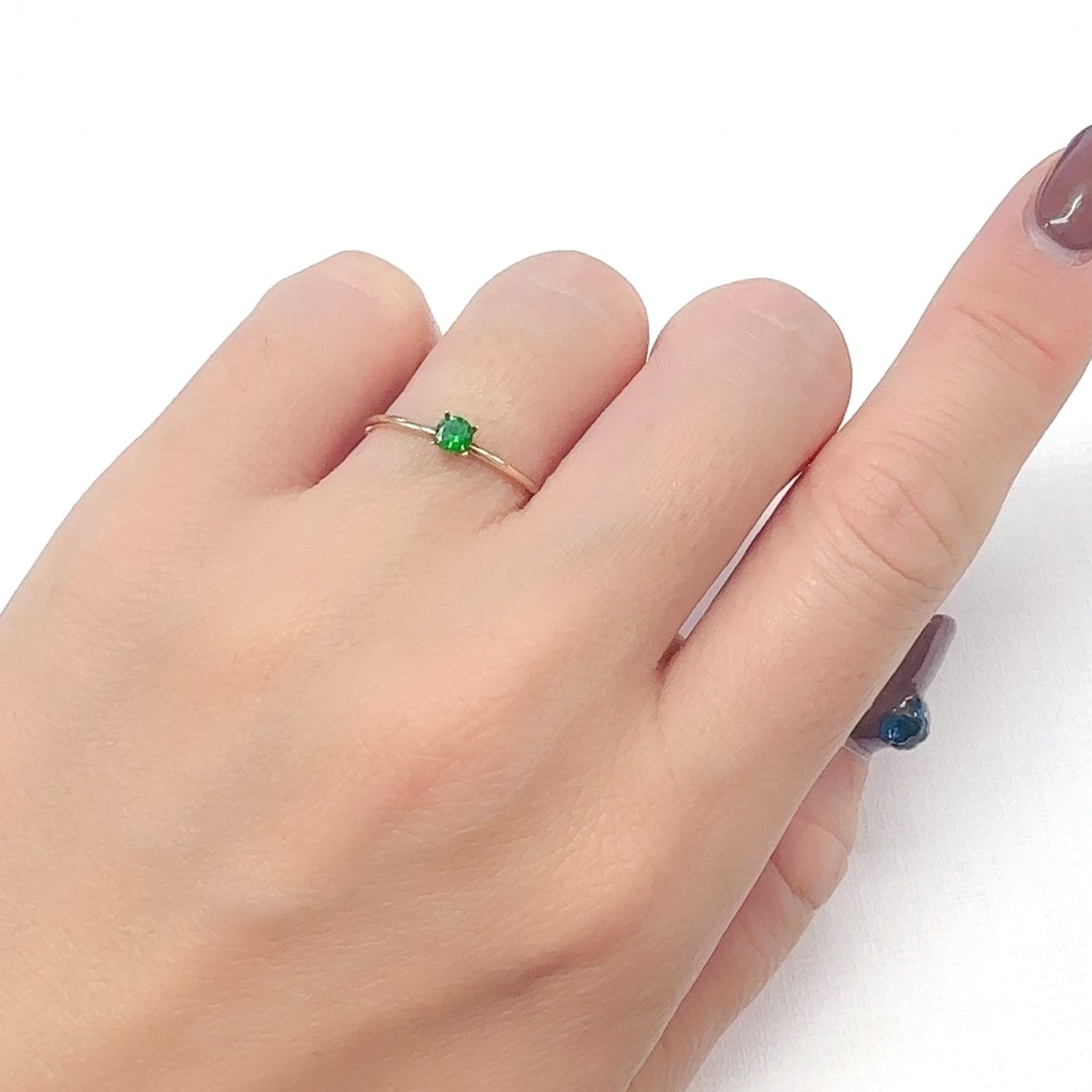 デマントイドガーネット ロシア産 0.15ct[240628272]3.2x3.2mm前後
