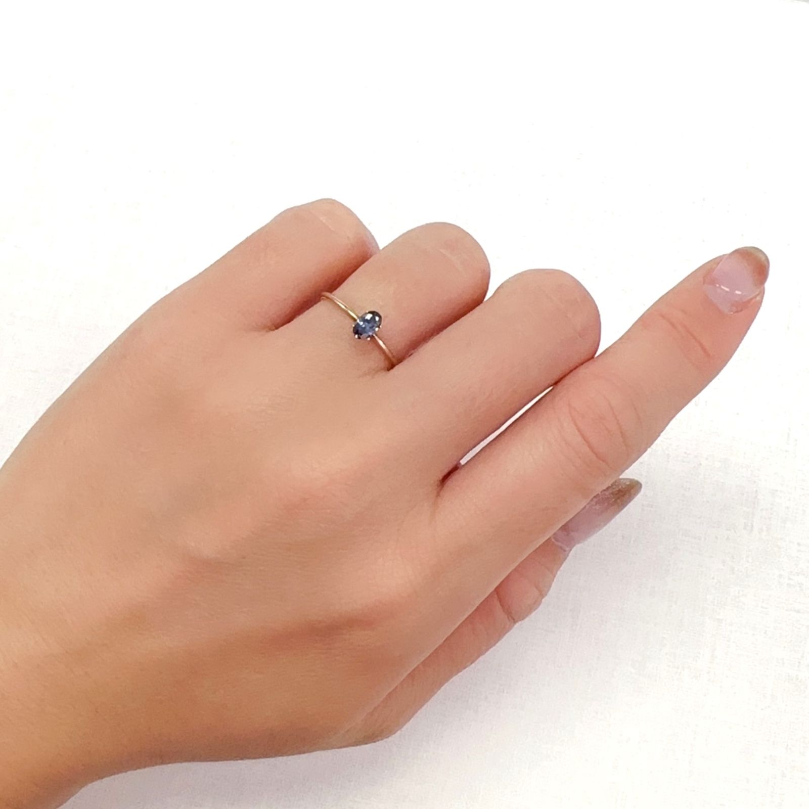 ベキリーブルーガーネット（カラーチェンジガーネット アレキタイプ） マダガスカル・ベキリー産 0.30ct[230923545]5.1x3.1mm前後