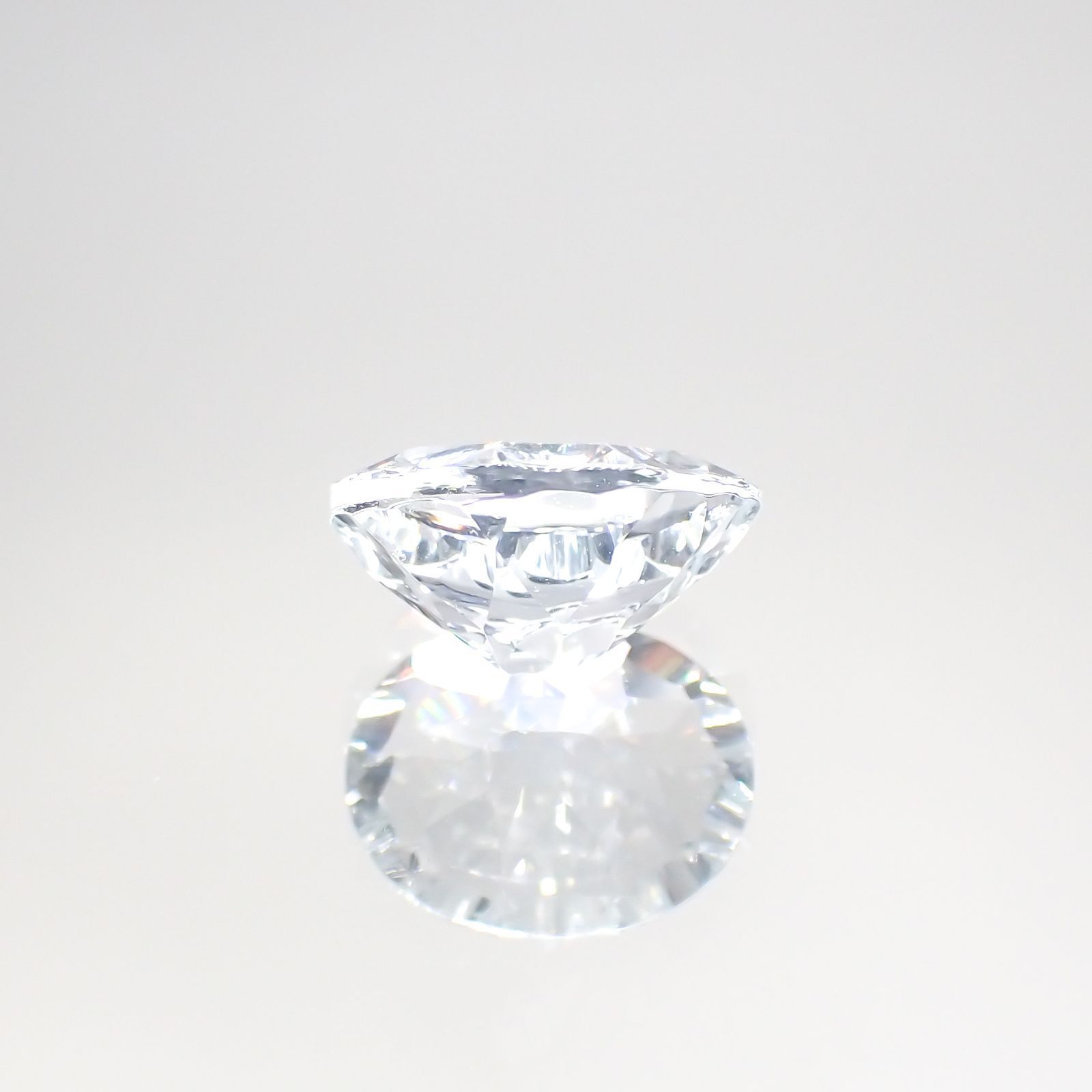◇コンケーブカット◇アクアマリン(宝石名アクアマリン) アフリカ産 2.34ct 識別済[211013553]10.2×8.1mm前後
