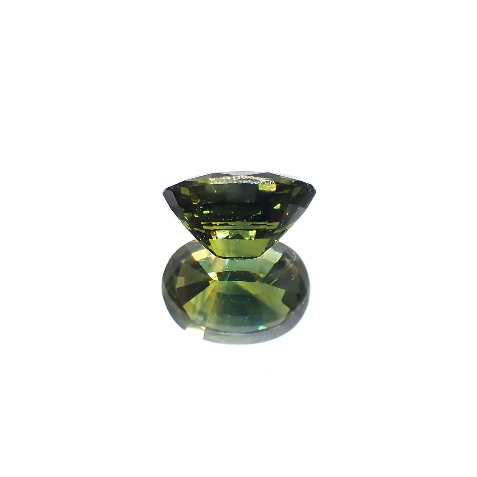 バイカラーサファイア オーストラリア産 1.01ct / 6.7x5mm前後 [221018360]