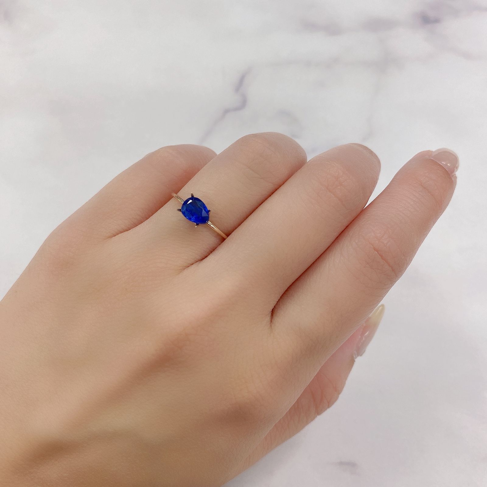 カイヤナイト(宝石名カイヤナイト)ネパール産 0.92ct 識別済[231023930]7.1x5.1mm前後