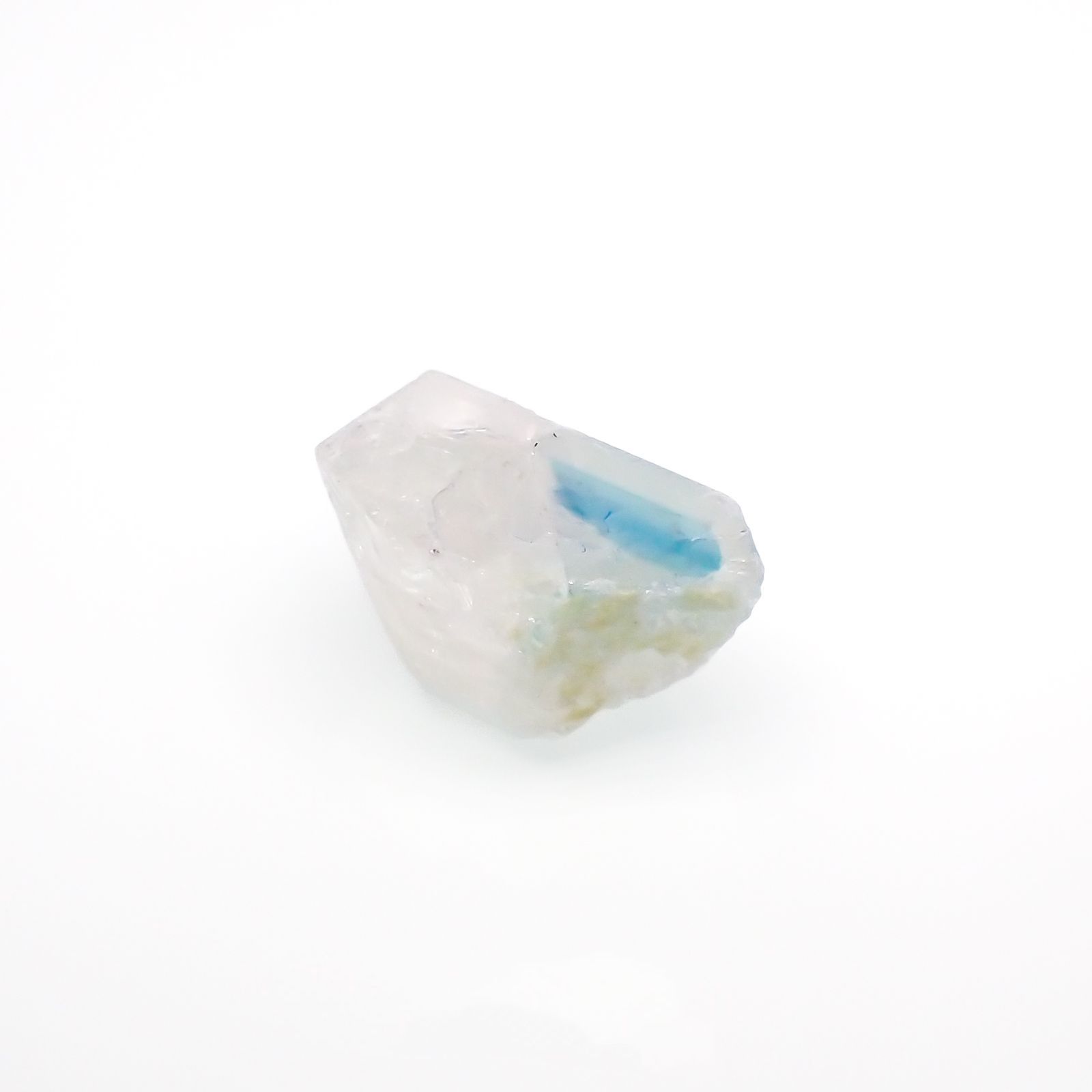 ユークレース原石 ブラジル産 6.23ct[221219673]13.9x7.4mm前後