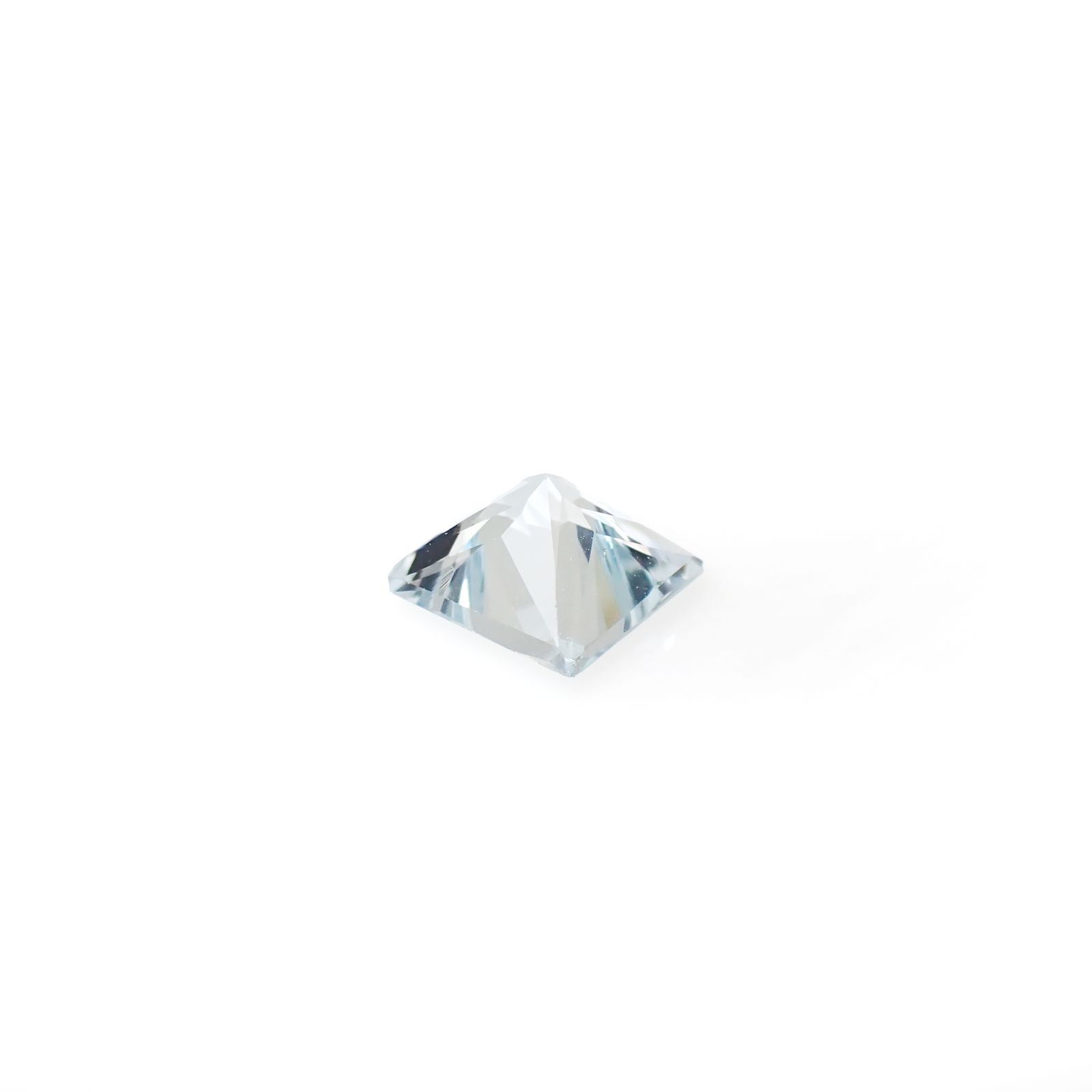 ◇プリンセスカット◇アクアマリン モザンビーク産 1.55ct [250530330]7x7mm前後