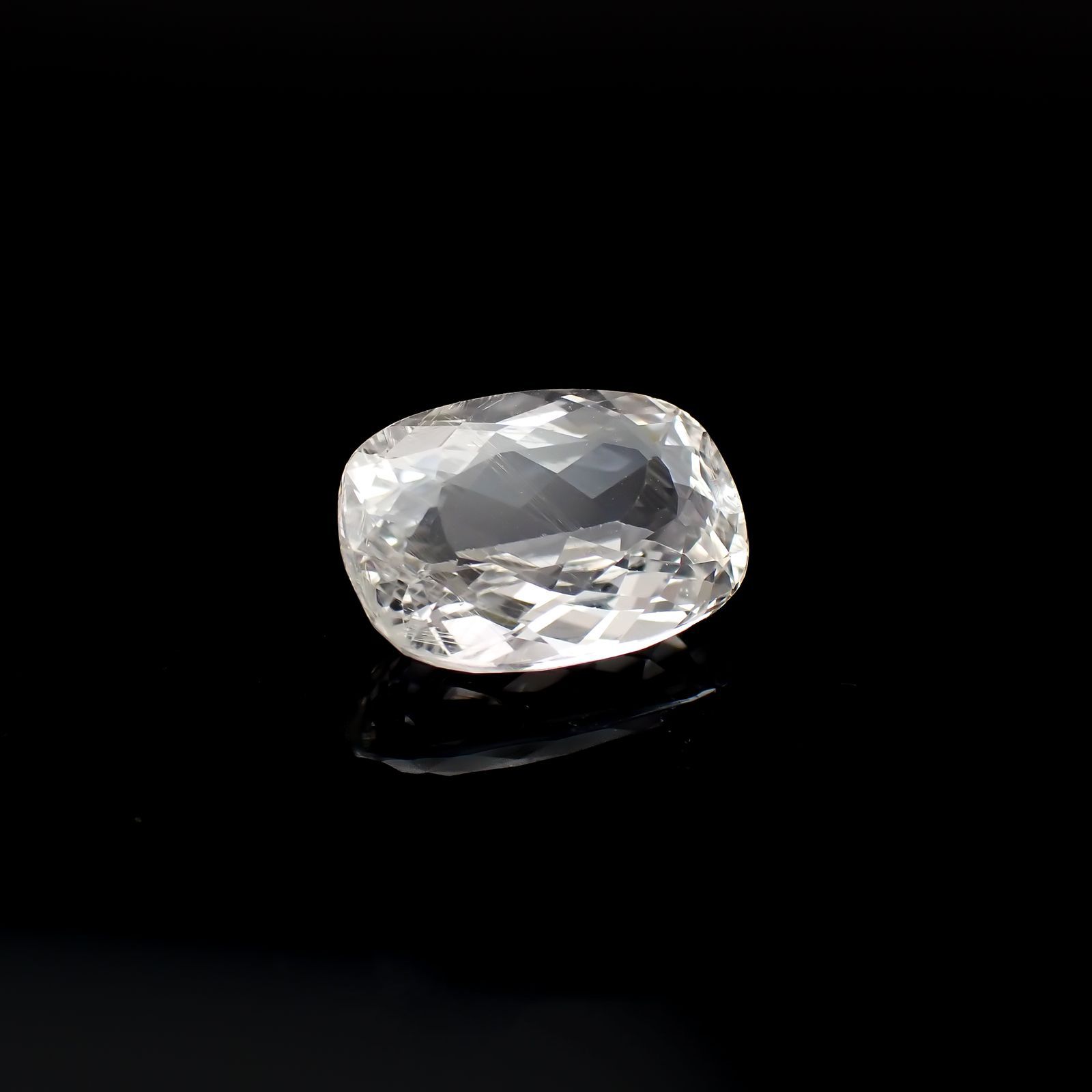 ニードルイントパーズ(チューブイントパーズ) ブラジル産 8.60ct 