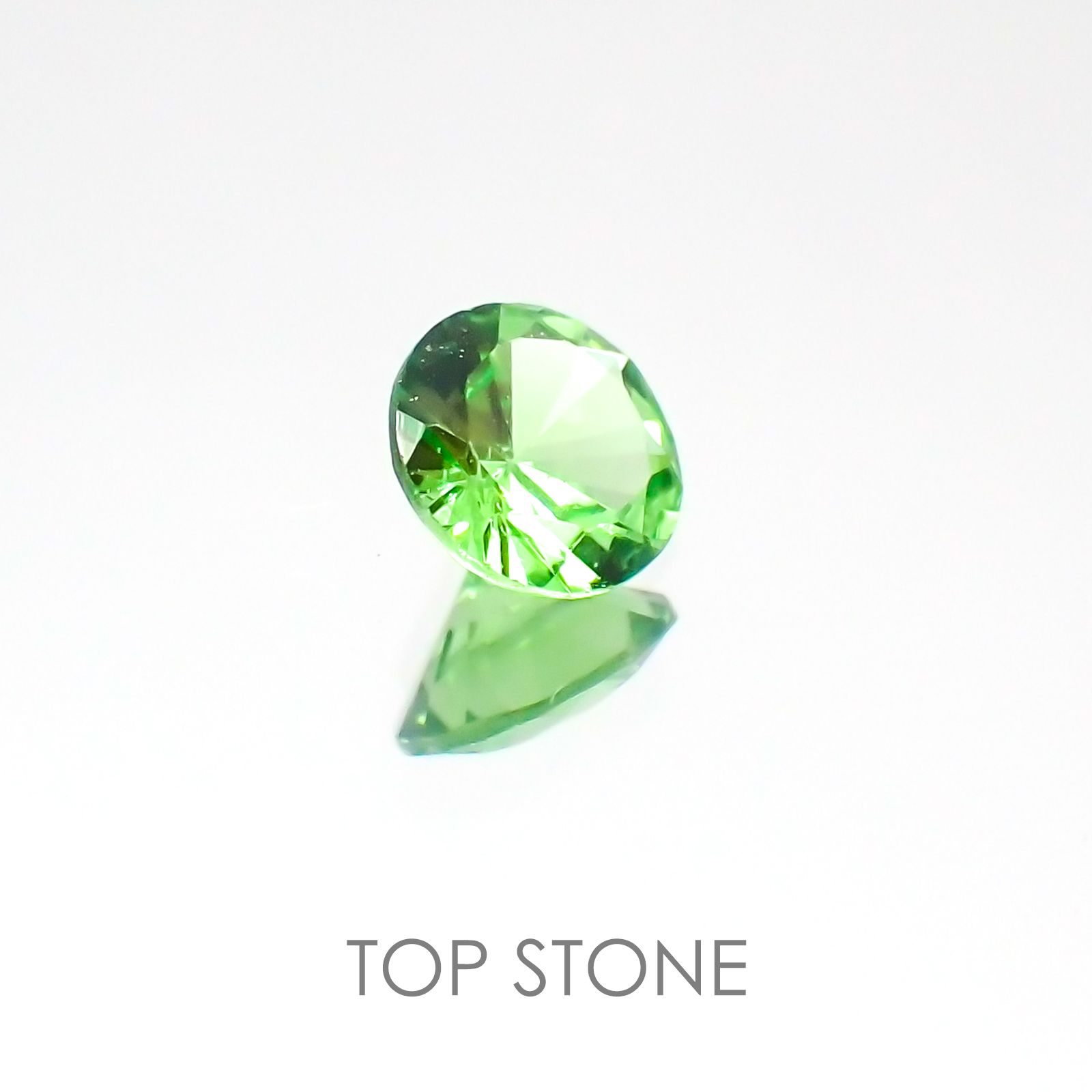 ミントガーネット ケニア産 ルース 0.21ct[20128337]3.9×3.9mm前後
