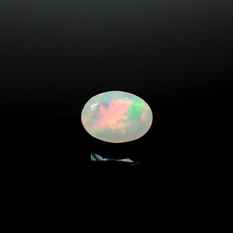 エチオピアオパール エチオピア産 0.84ct[240125322]8.1x6mm前後