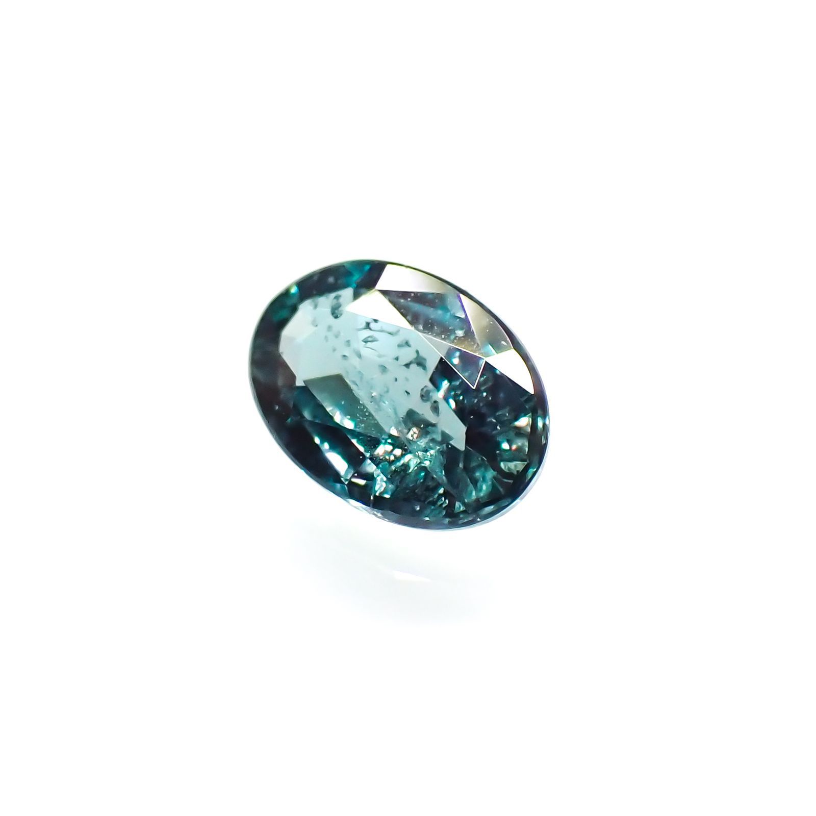 アレキサンドライト(宝石名アレキサンドライト)ブラジル産/EmeraldMains社製 0.101ct ソ付(彩珠)[220113809]3.4x2.4mm前後