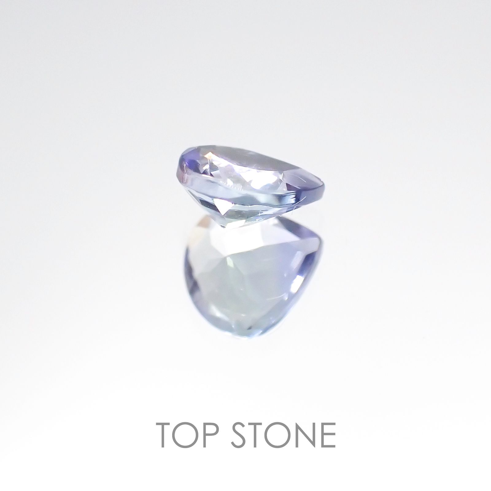 バイカラータンザナイト(宝石名タンザナイト) タンザニア産 0.41ct 識別済[20096428]5×5mm前後
