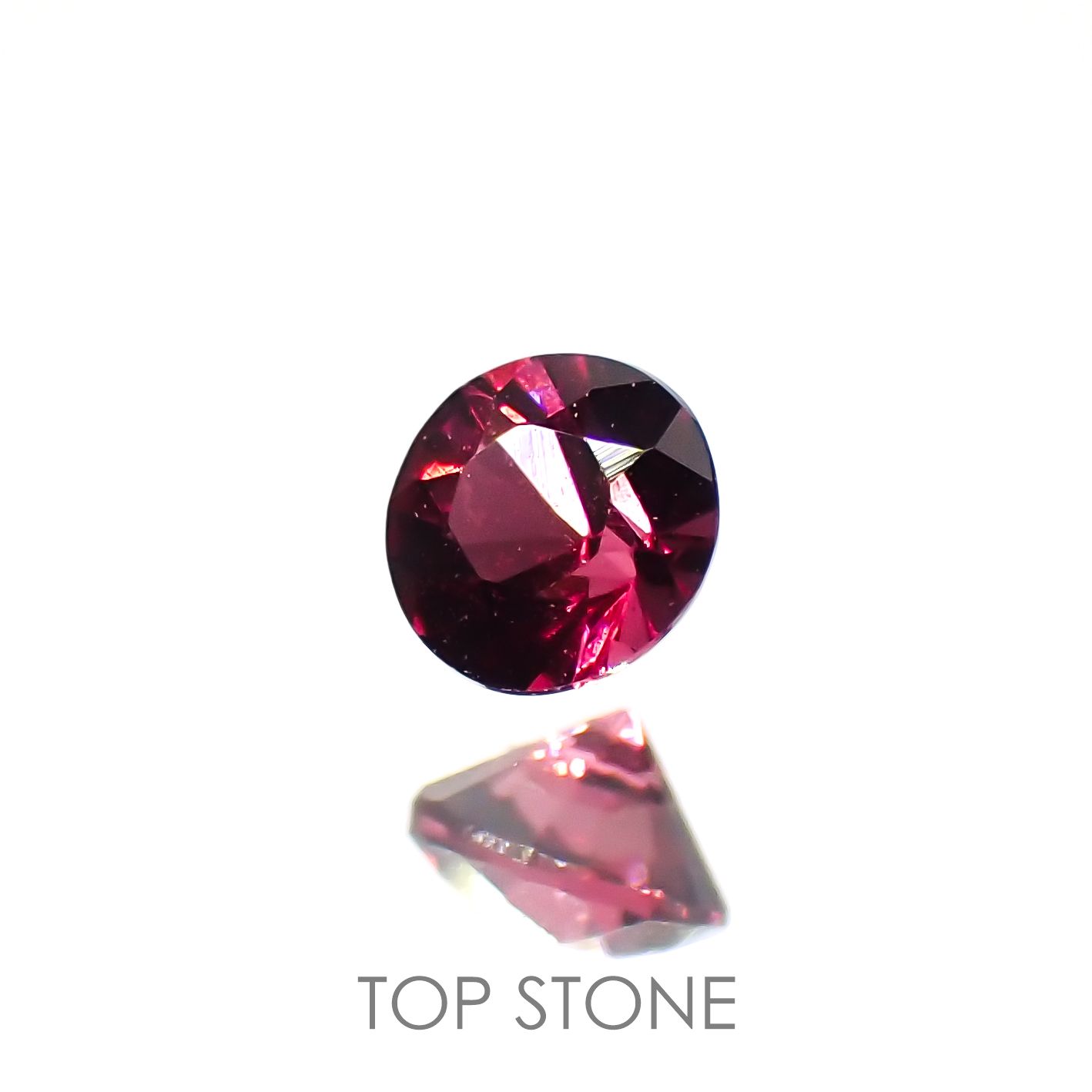レッドスピネル(宝石名レッド・スピネル) ビルマ産 0.14ct 識別済[210912858]2.9×2.9mm前後