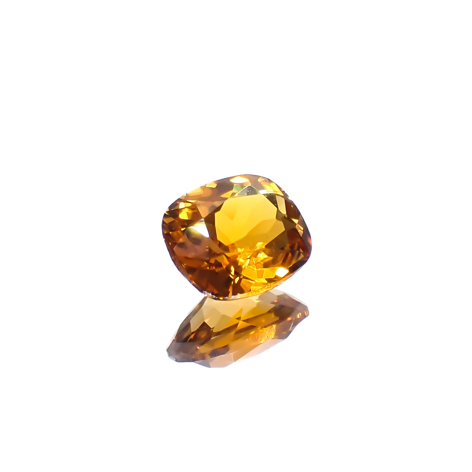 ゴールデントルマリン モザンビーク/コンゴ産 0.72ct[231225195]6.2x5.1mm前後