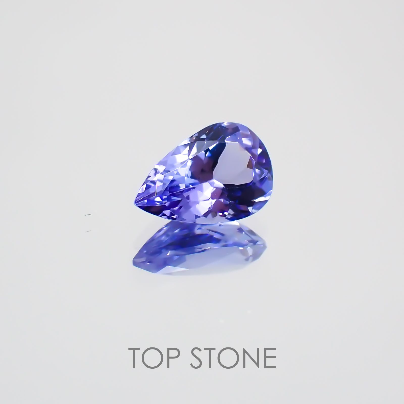 タンザナイト(宝石名タンザナイト) タンザニア産 0.79ct 識別済[210210060]7.5×5mm前後