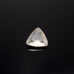 リューサイト(宝石名リューサイト)イタリア産 1.05ct 識別済[231225050]8x8.2mm前後