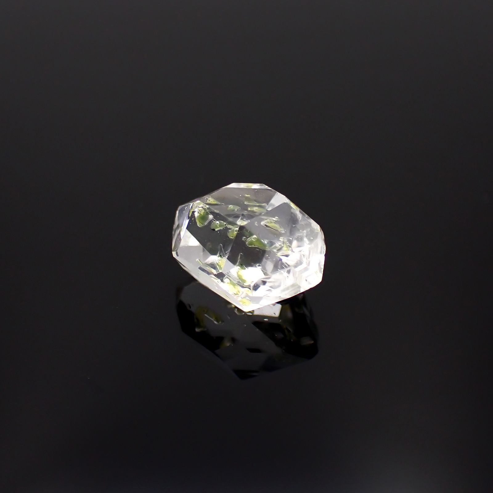 オイルインクォーツ原石 パキスタン産 5.19ct [231224717]13.4x8.9mm前後