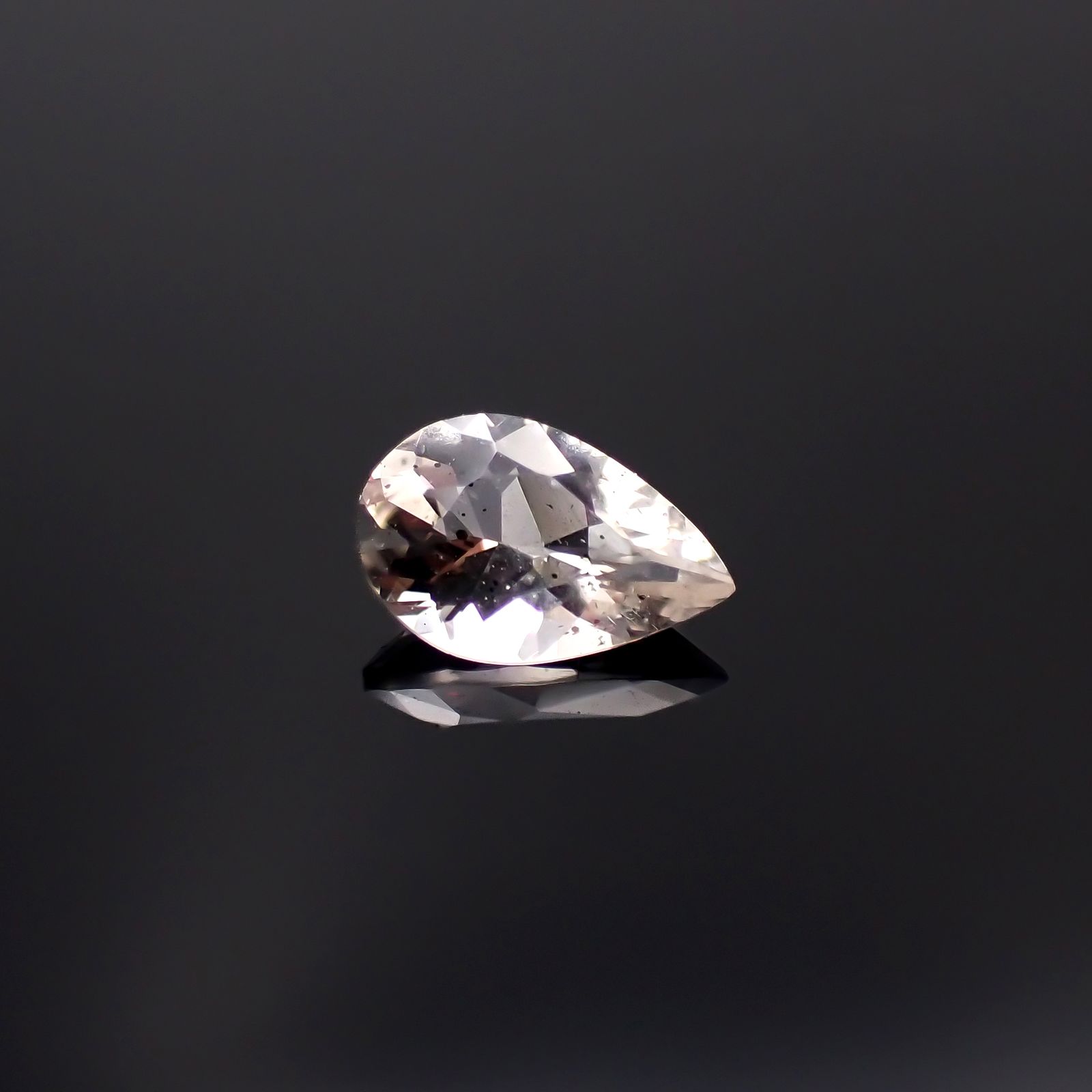 ティンカーベルクォーツ ブラジル産 0.54ct[240125438]7.4x4.8mm前後