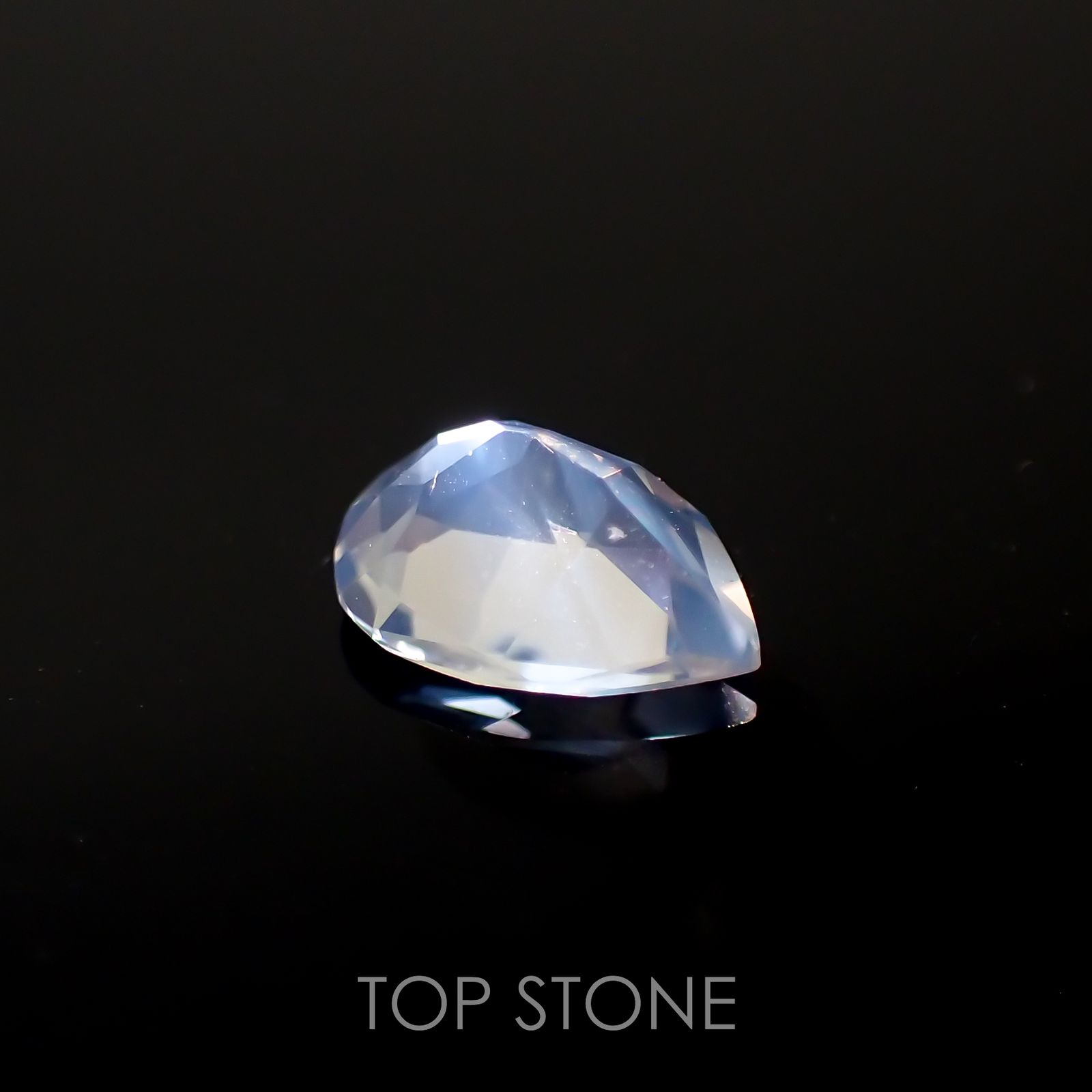 ムーンストーン インド・スリランカ産 ルース 0.52ct[210812745]6.9×4.9mm前後