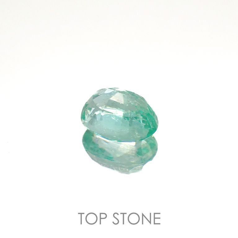 パステルカラーエメラルド コロンビア産 0.33ct[220817228]5x3.8mm前後