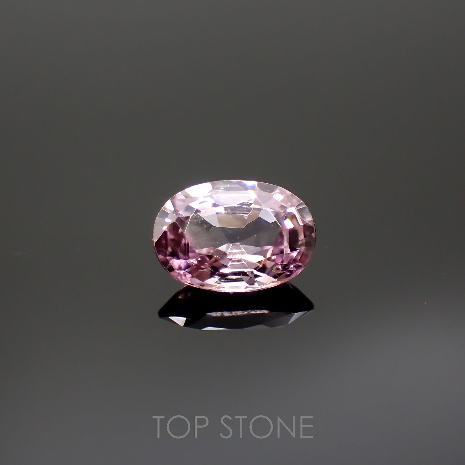 ラベンダーピンクスピネル(宝石名スピネル)ビルマ/マダガスカル産 0.83ct 識別済[220917592]7x5mm前後