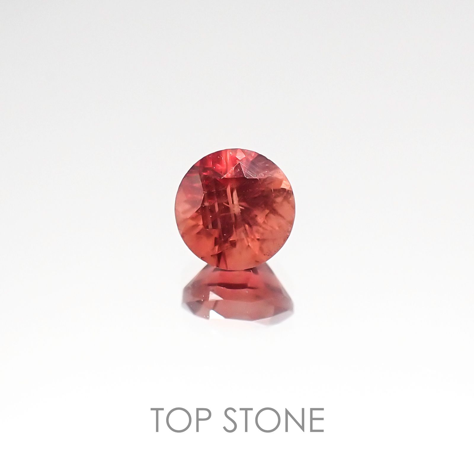 オレゴンサンストーン アメリカ産 ルース 0.58ct[20117086]5.1×5.1mm前後