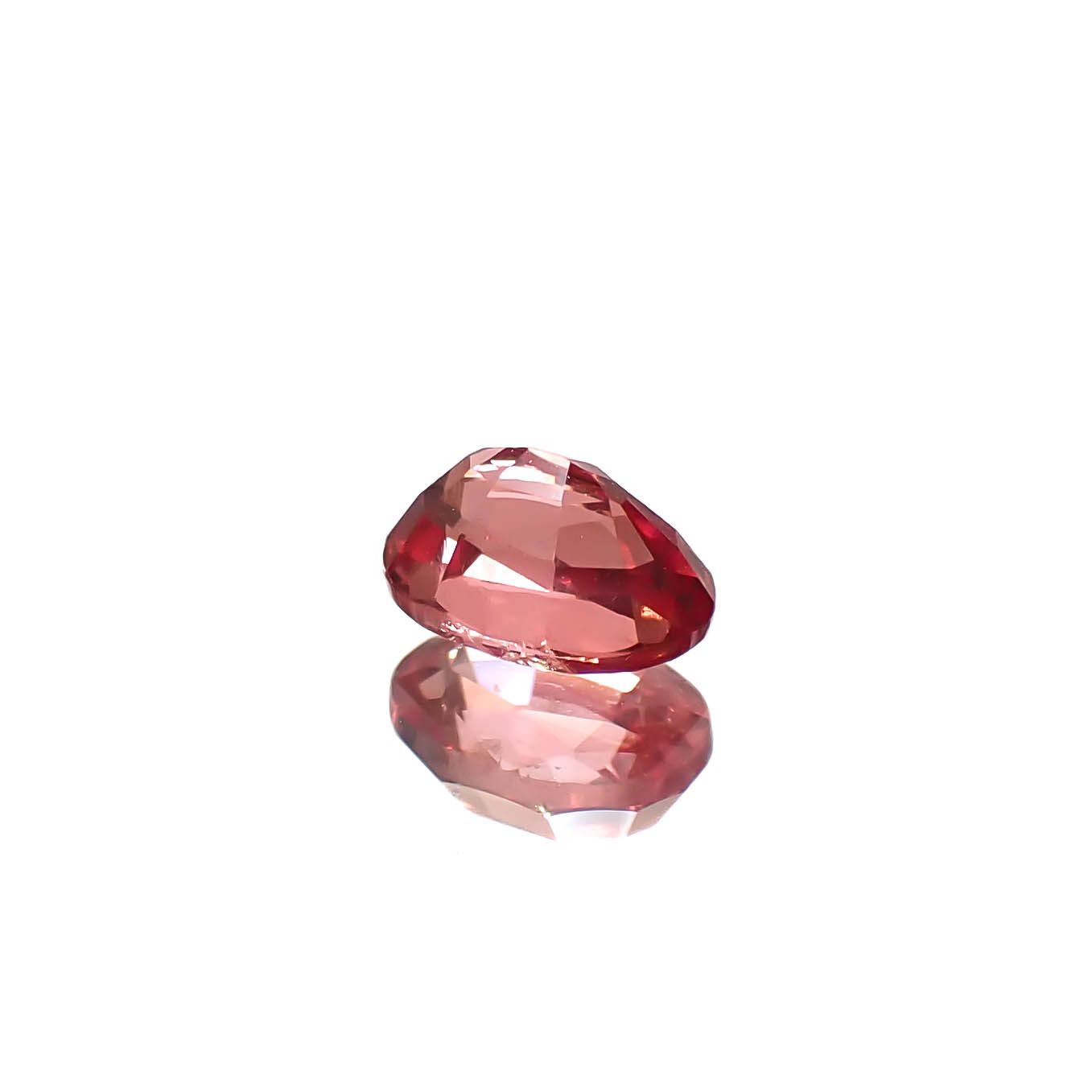 オレンジスピネル タンザニア産 0.41ct [250530342]5x3.5mm前後