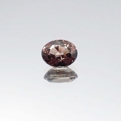 カラーチェンジサファイア 非加熱(宝石名サファイア)タンザニア産 0.39ct 識別済[230622426]4.7x3.6mm前後