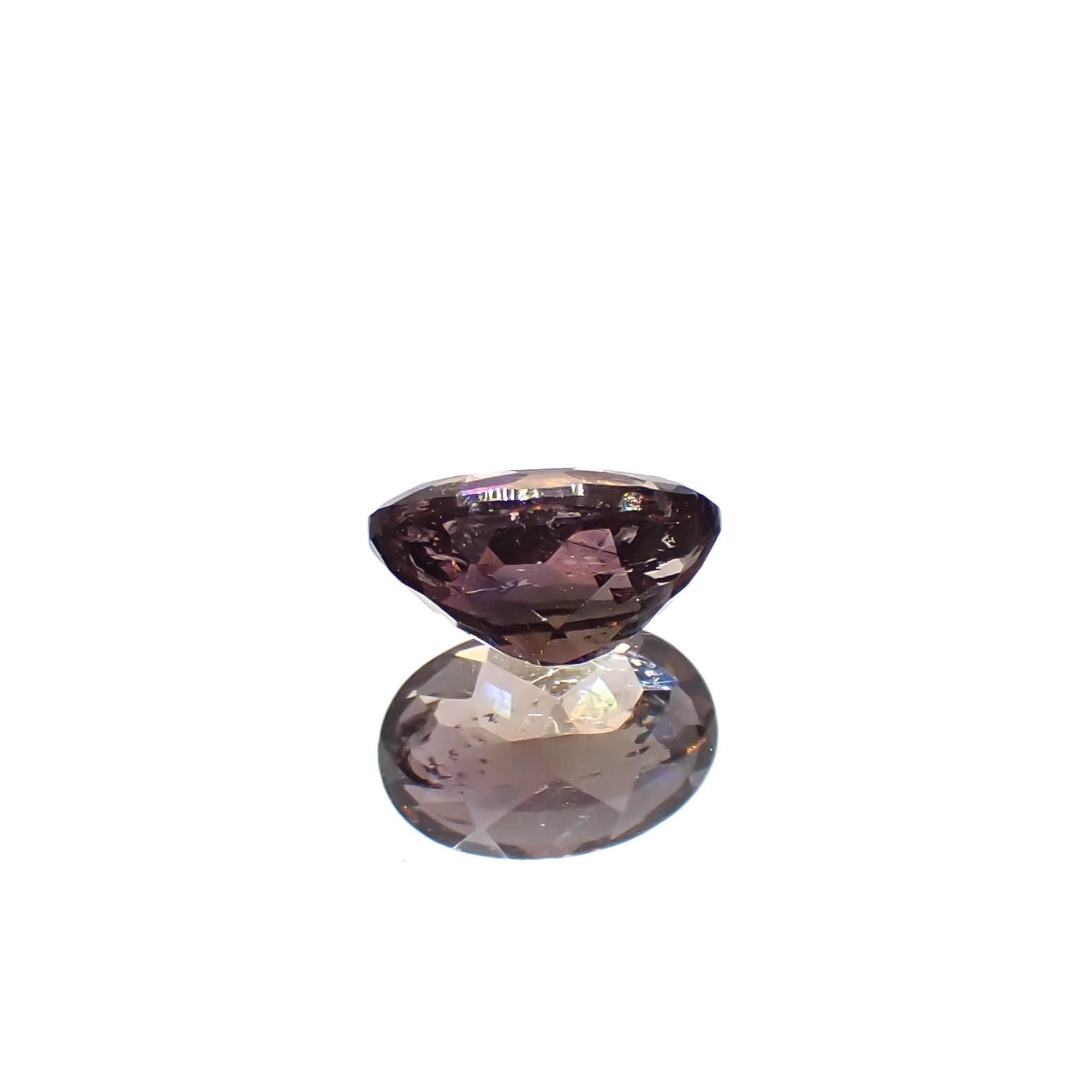 アキシナイト パキスタン産 0.54ct[240628357]5.9x4mm前後