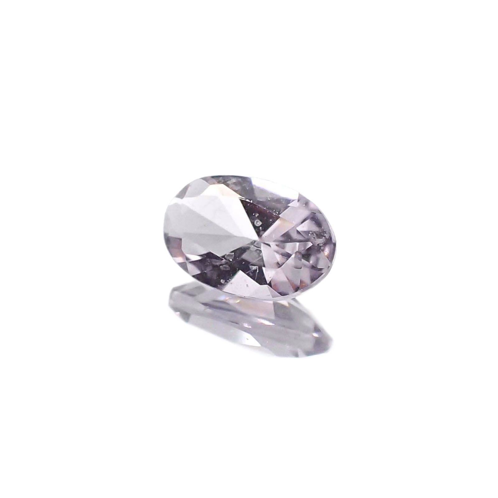 マリアライト(宝石名パープル・スキャポライト)タンザニア産 識別済 0.46ct / 6.7x4.3mm前後 [251022927]