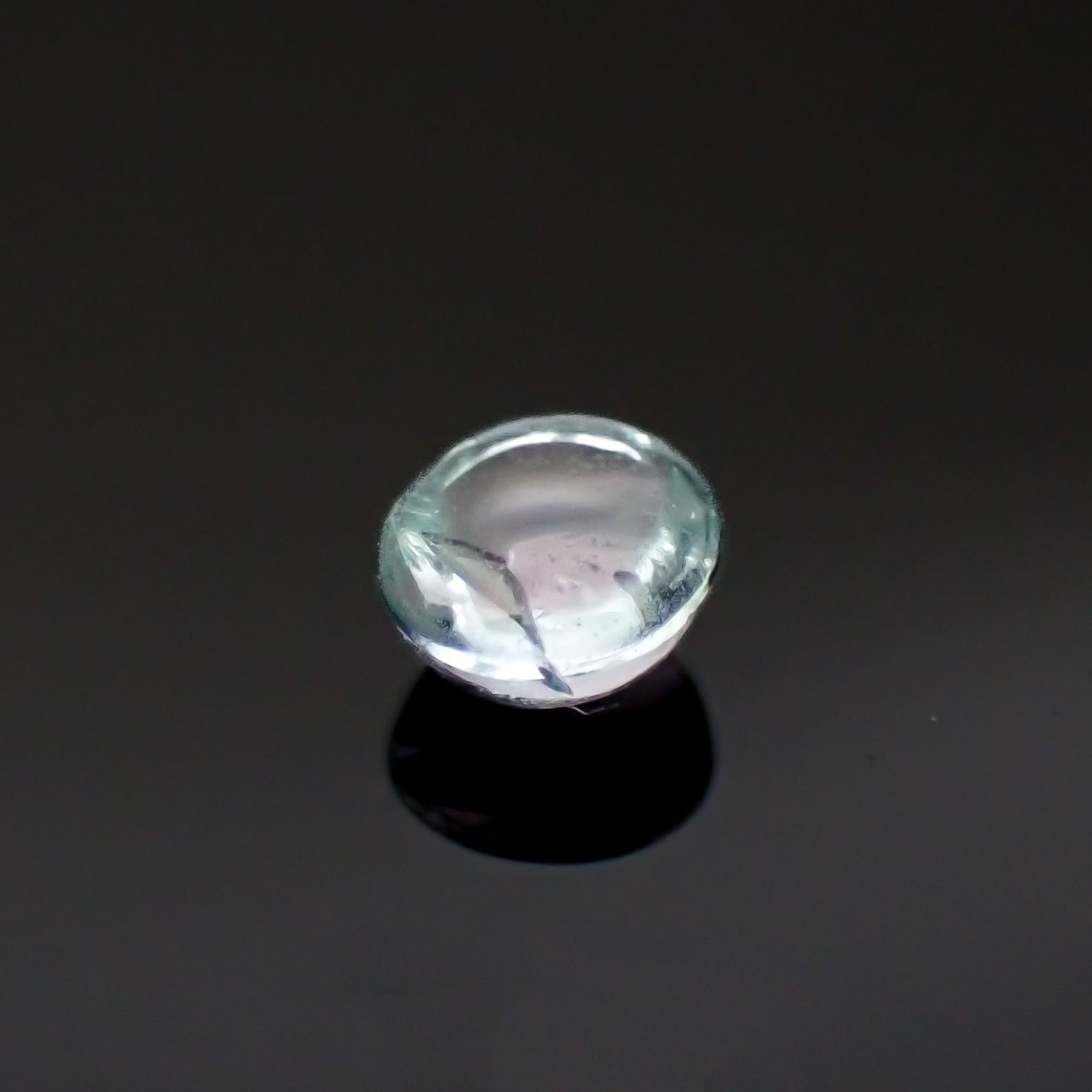 ブルーコーネルピン(宝石名コーネルピン)タンザニア産 0.21ct 識別済[220817351]3.6x3.5mm前後