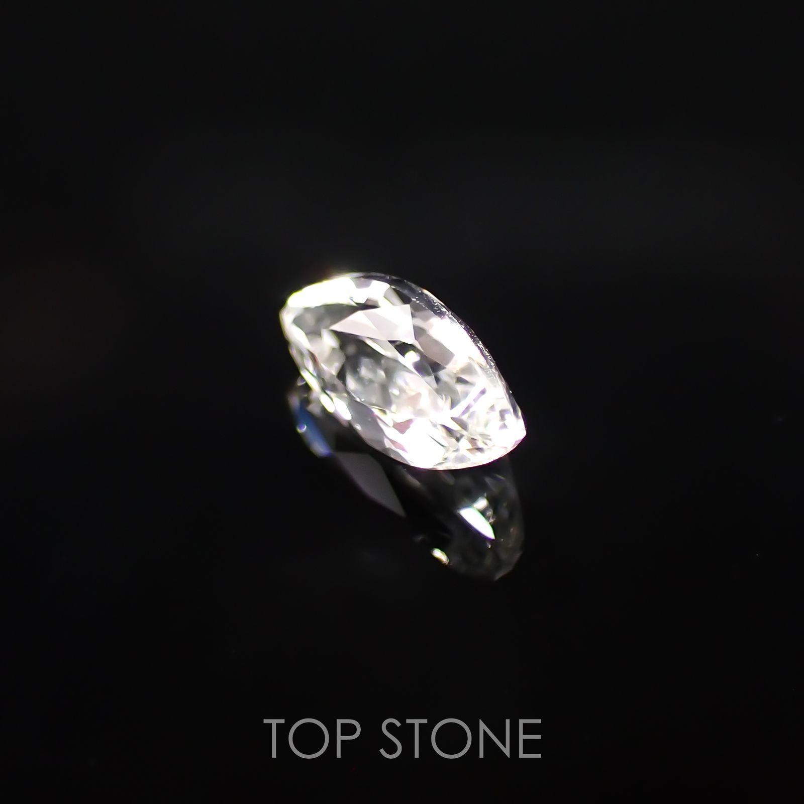 リューコガーネット ビルマ産 ルース 0.21ct[210510768]5×2.1mm前後