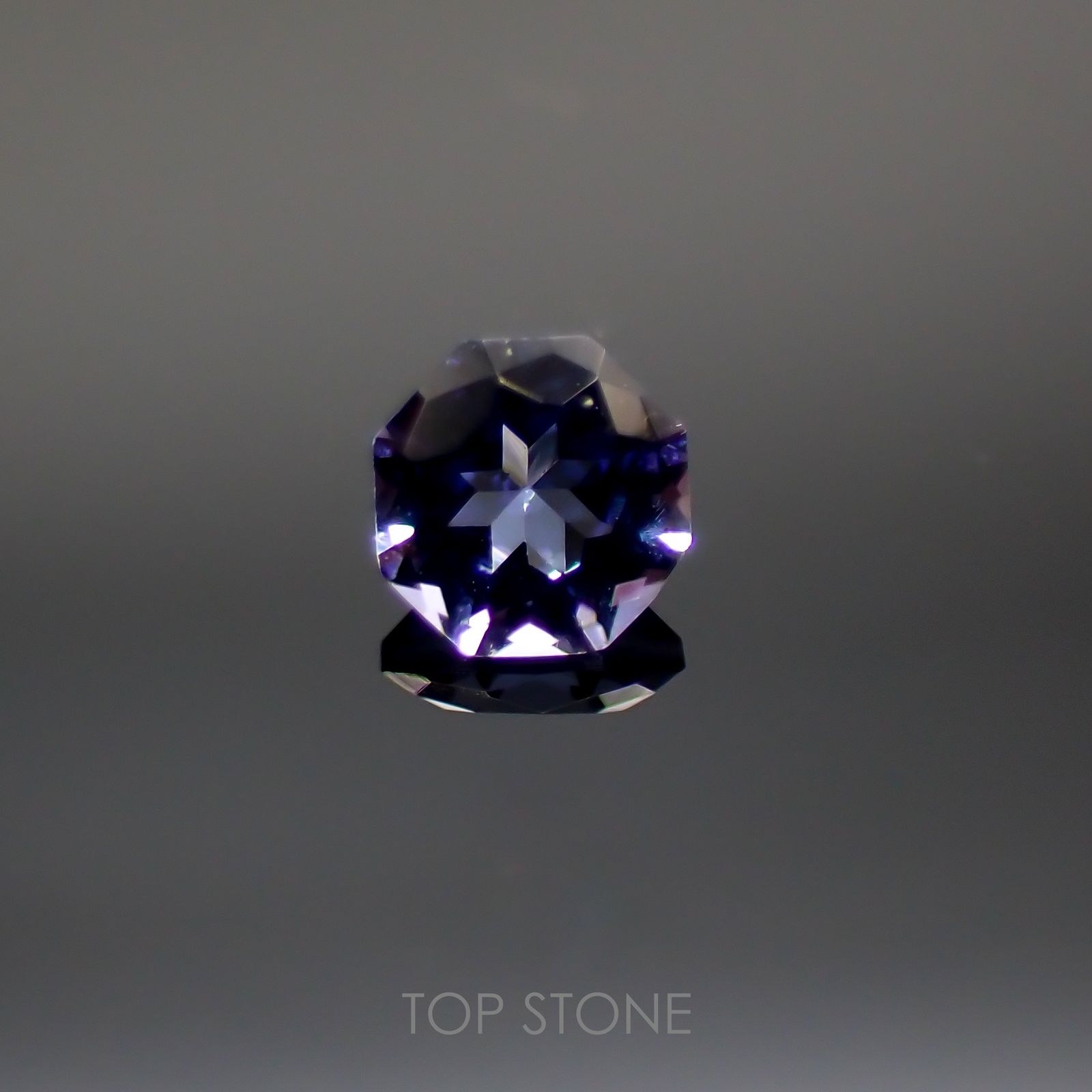 ◇オクタゴンカット◇タンザナイト(宝石名タンザナイト)タンザニア産 0.13ct 識別済[220113845]3x3mm前後