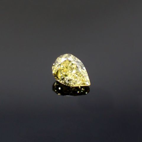 イエローダイヤモンド SI-VS(宝石名ダイアモンド) 0.058ct 識別済[220616399]2.7x2mm前後