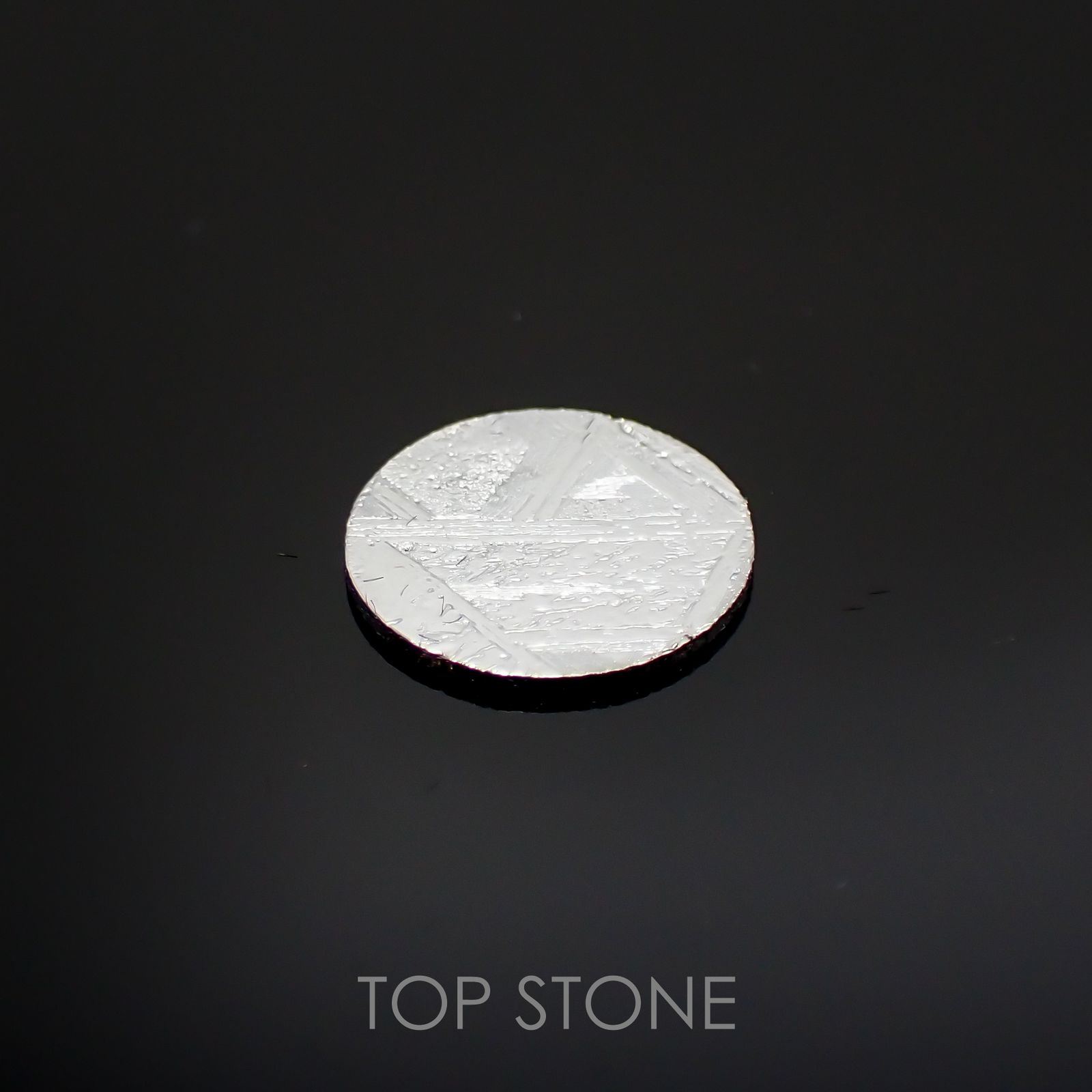 ムオニナルスタ隕石 発見地：スウェーデン 1.71ct[220115602]10x10mm前後