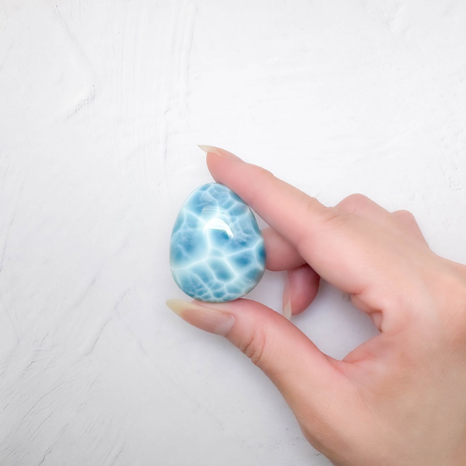 ラリマー ドミニカ共和国産 131.60ct / 39.1x31.9mm前後 [250630550]