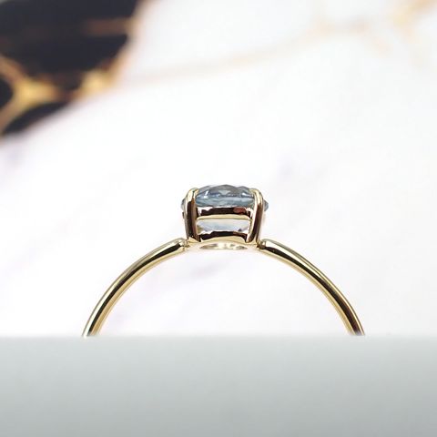 リング空枠：石留め▶アイスブルーサファイア（お客様製作例）