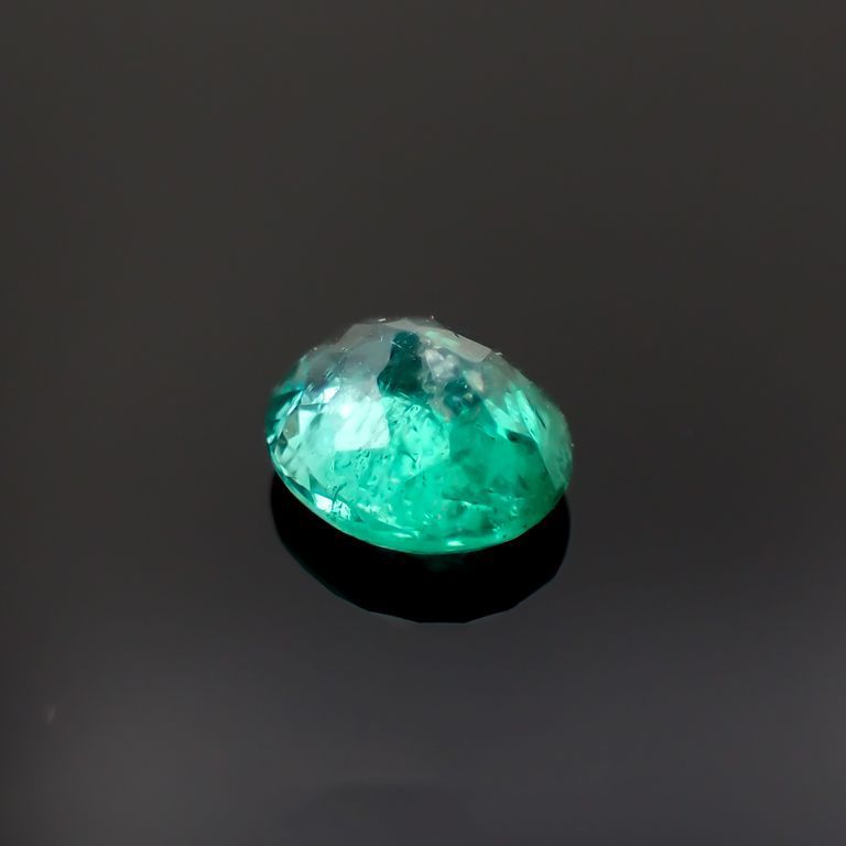パライバトルマリン(宝石名トルマリン/別名パライバ・トルマリン)ブラジル・パライバ州バターリャ鉱山産 0.49ct GIA鑑付[221018800]5.3x4.6mm前後